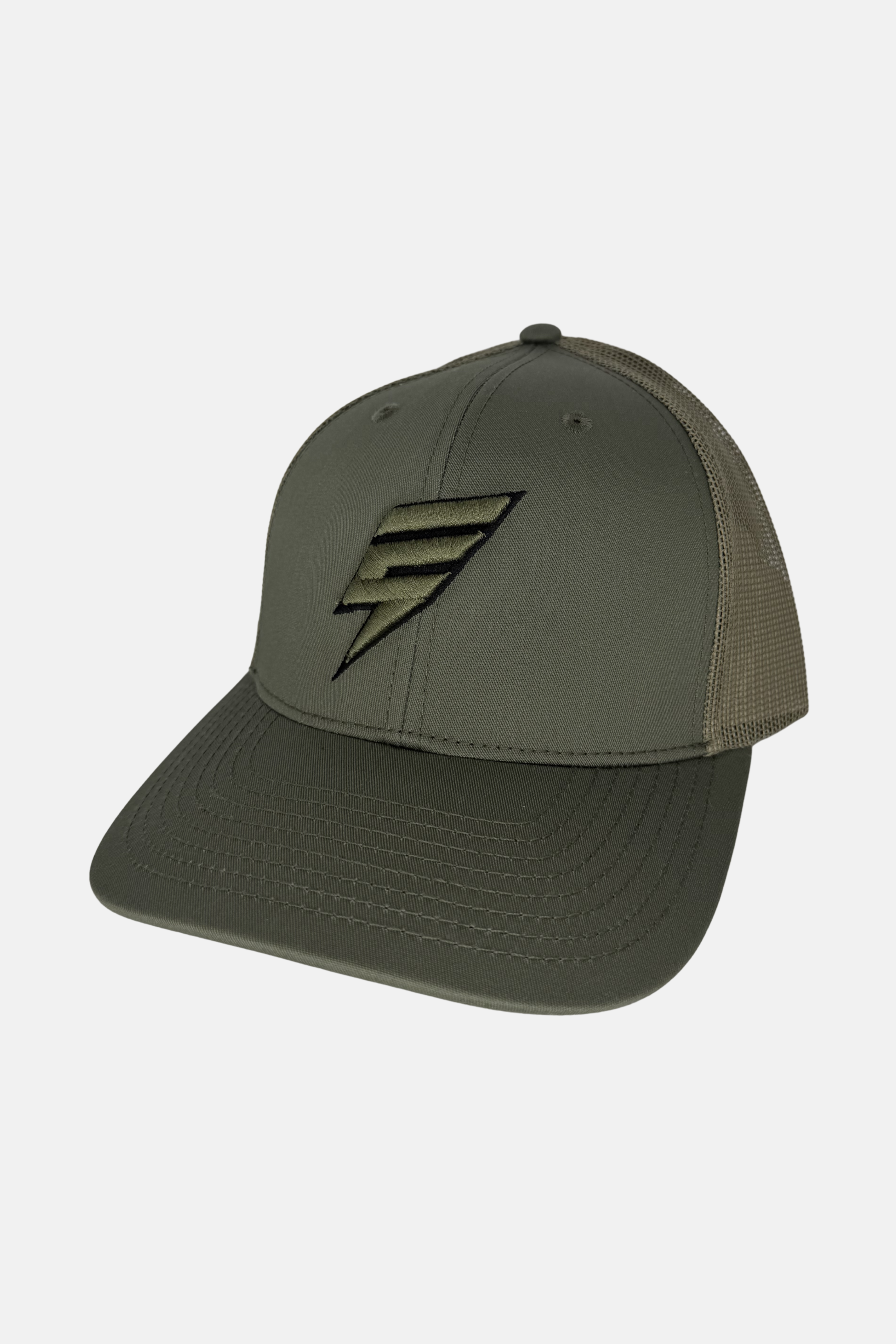 ELUDE TRUCKER CAP - KHAKI/BLACK
