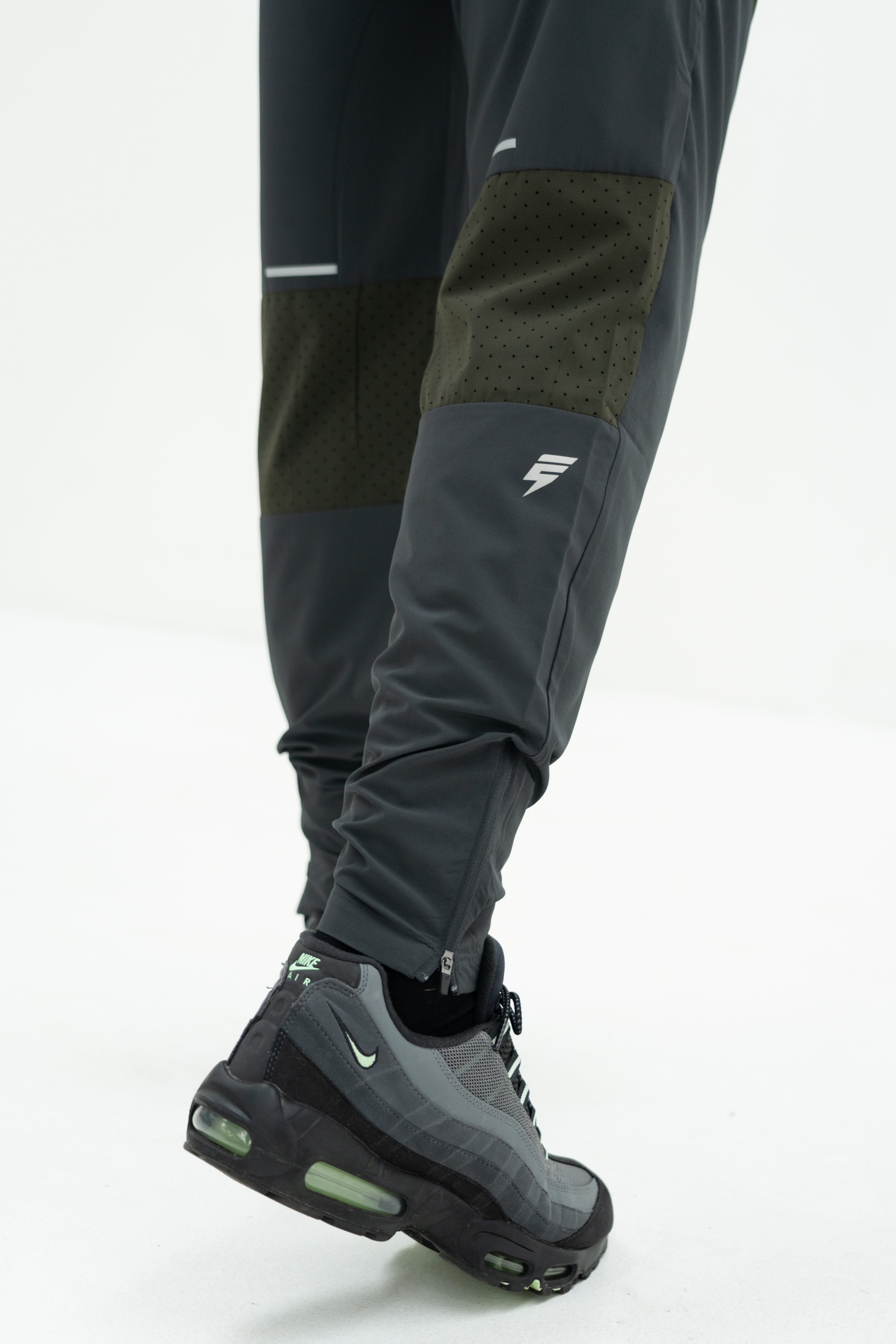 SPLIT TRACKSUIT - KHAKI/CHARCOAL