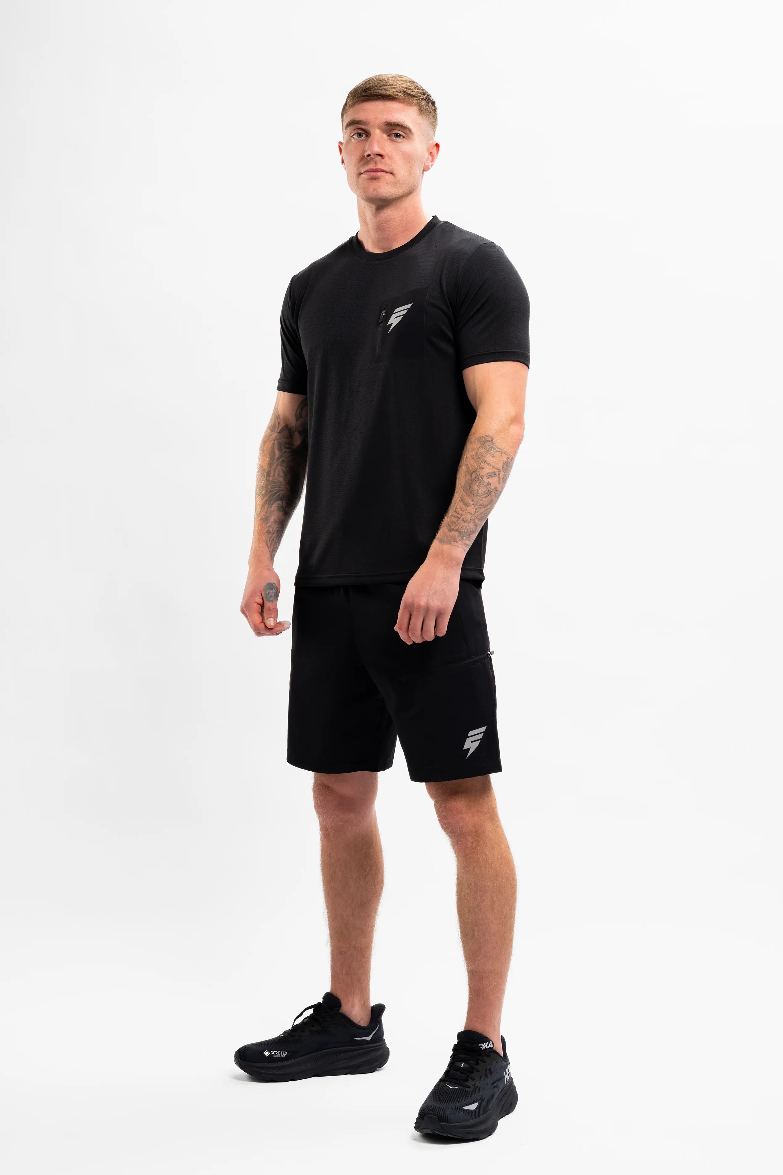 APEX SHORTS - BLACK