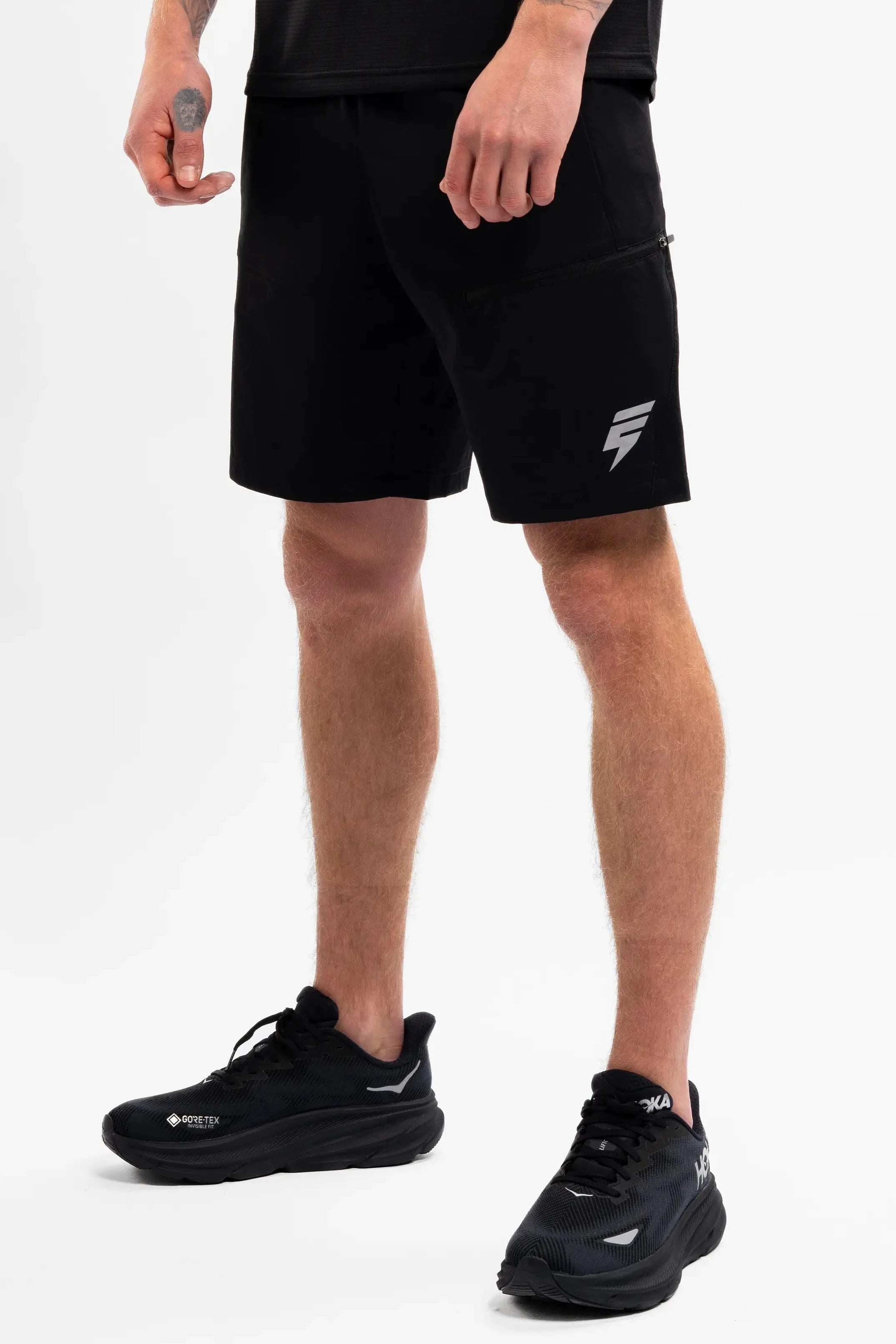 APEX SHORTS - BLACK
