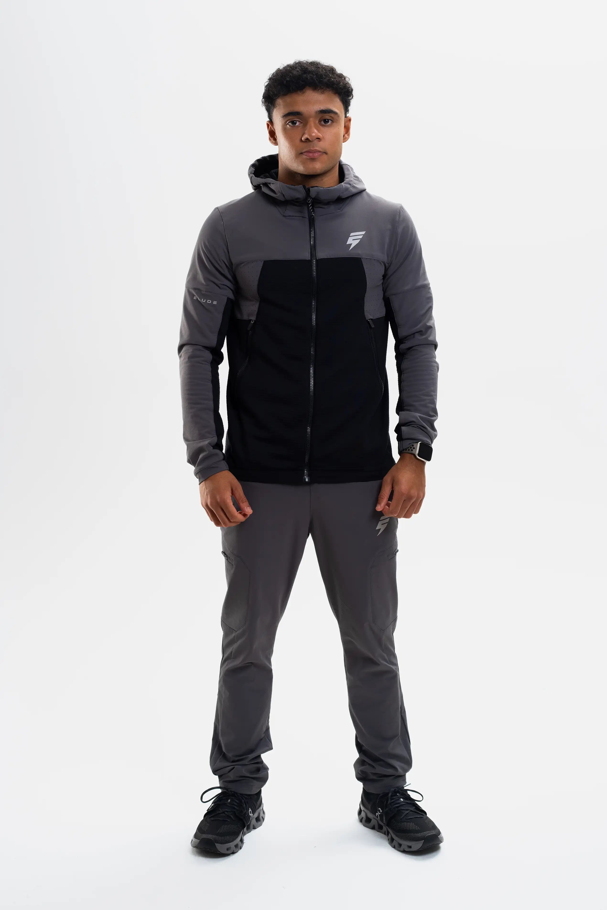DELTA TRAIL TRACKSUIT - COAL/BLACK