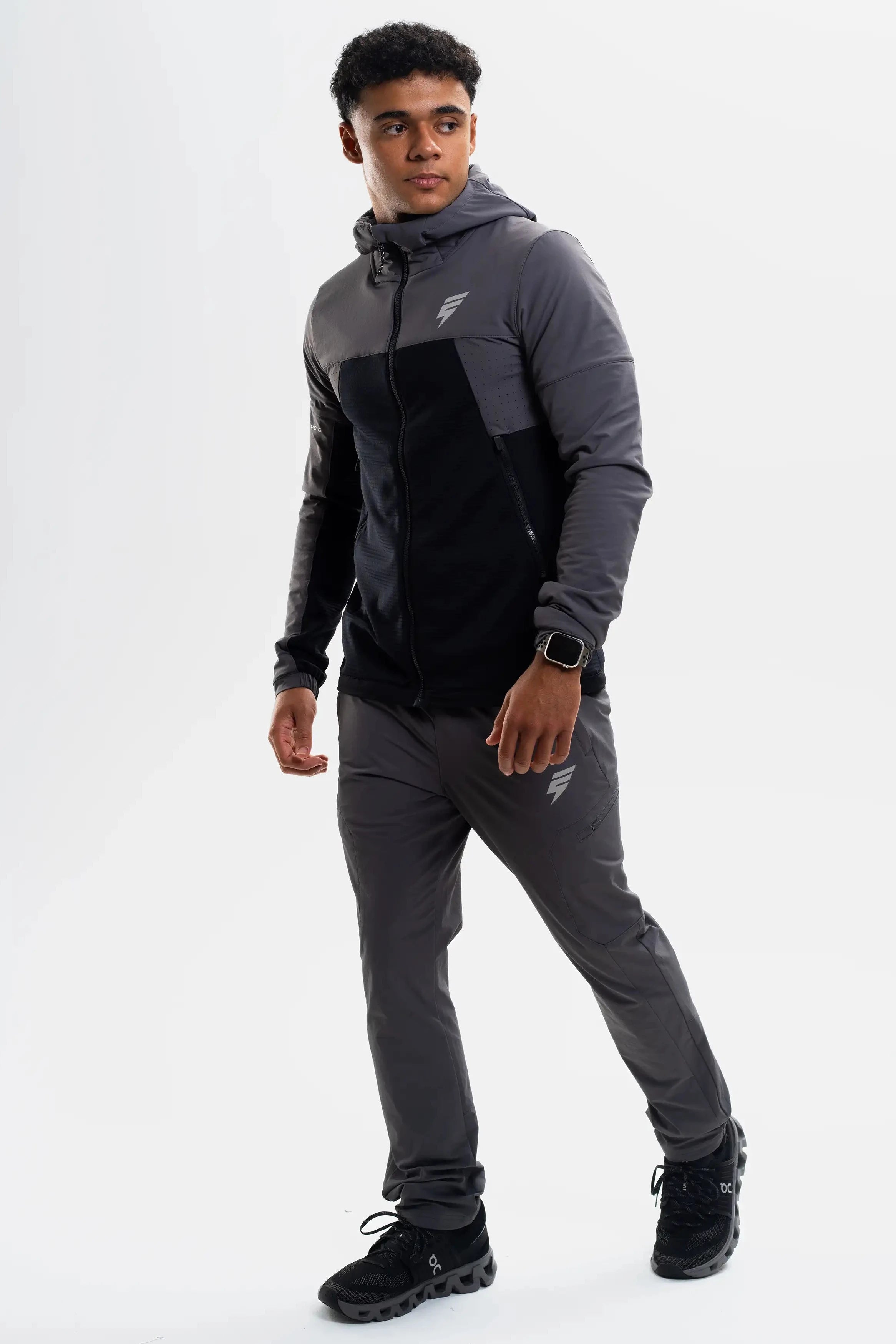 DELTA TRAIL TRACKSUIT - COAL/BLACK