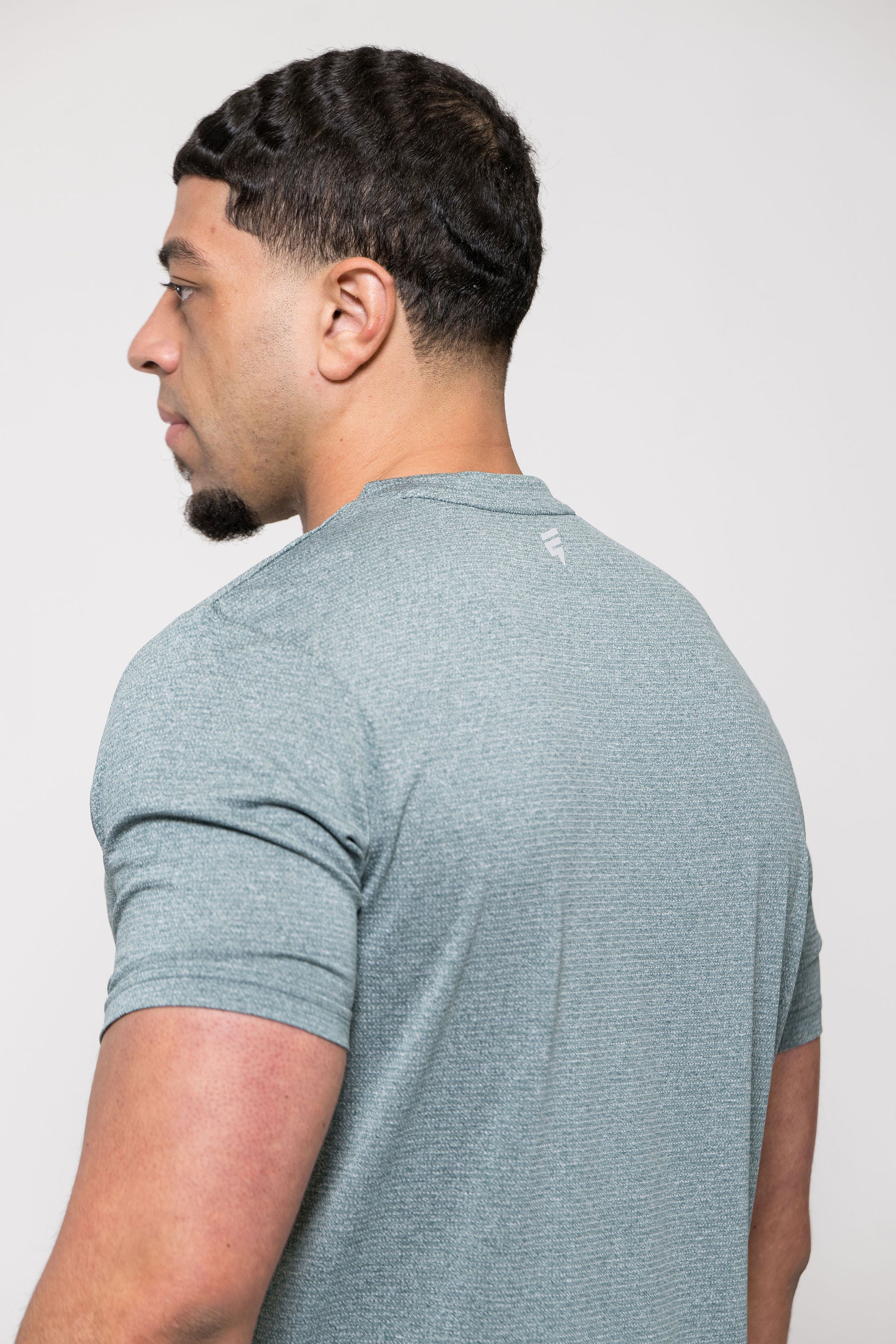 APEX TEE - TEAL/GREEN