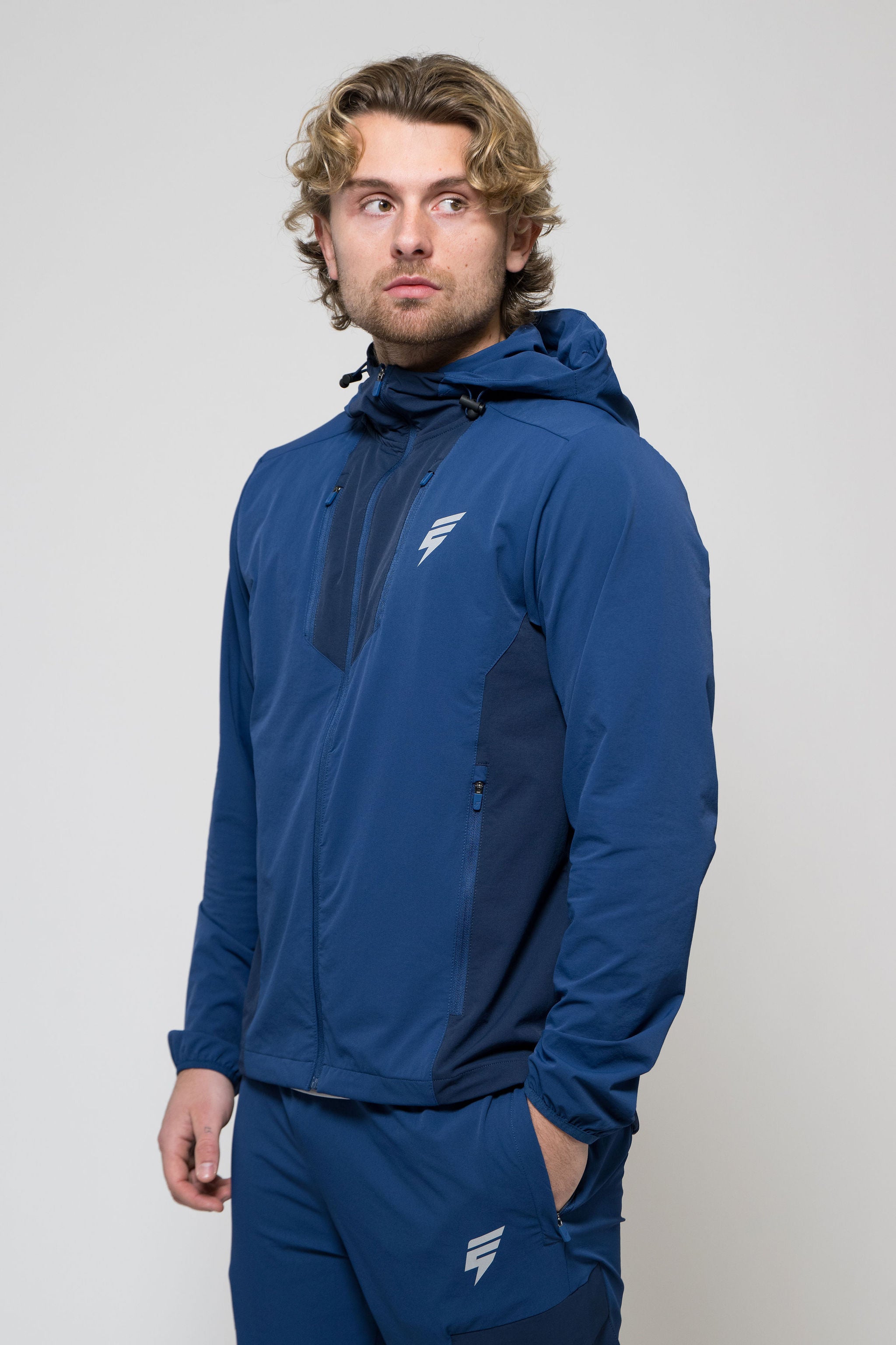 PEAK JACKET - BLUE/NAVY