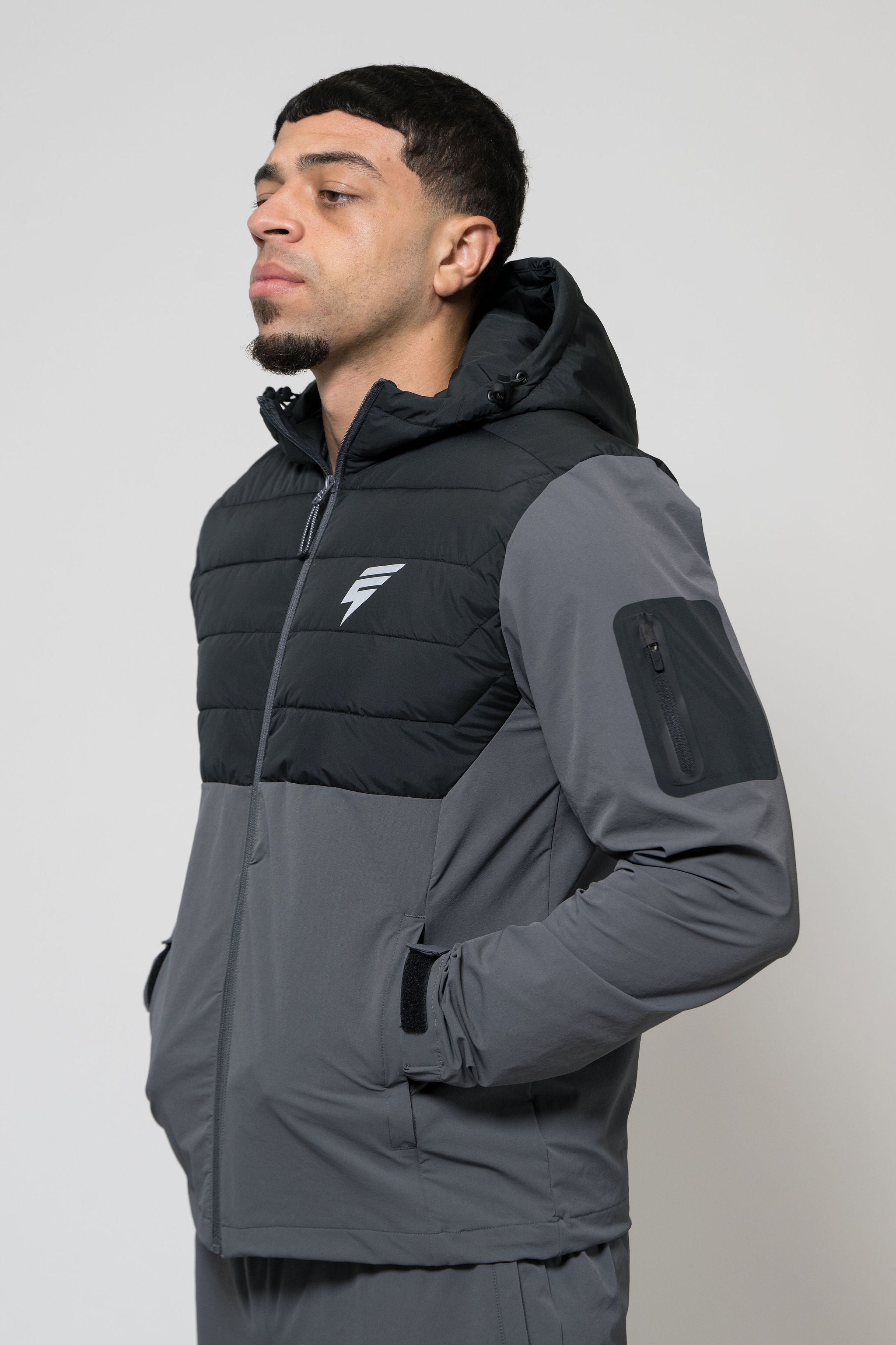 HYBRID JACKET - COAL/BLACK