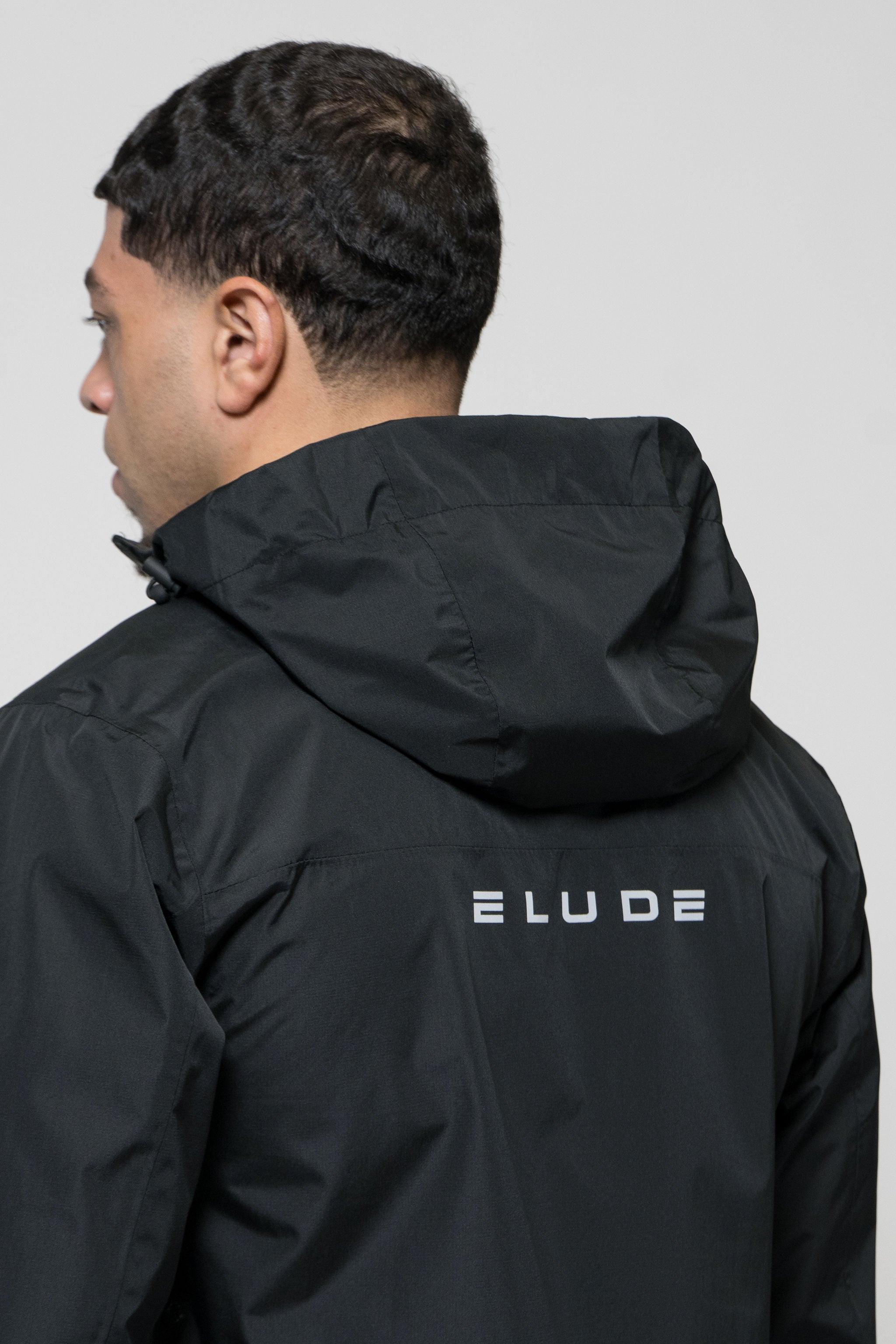 STORM RAINCOAT - BLACK