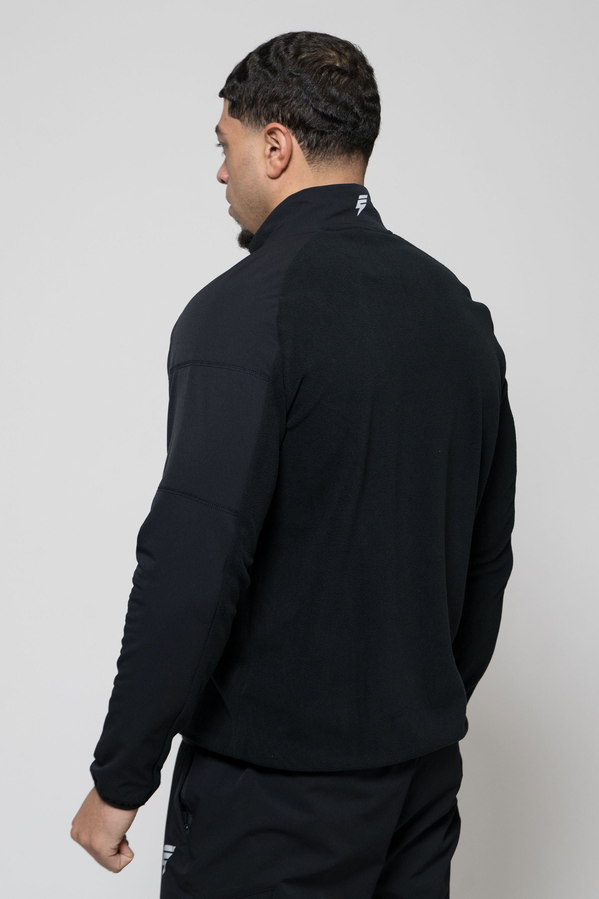 TRAIL FLEECE 1/4 ZIP - BLACK