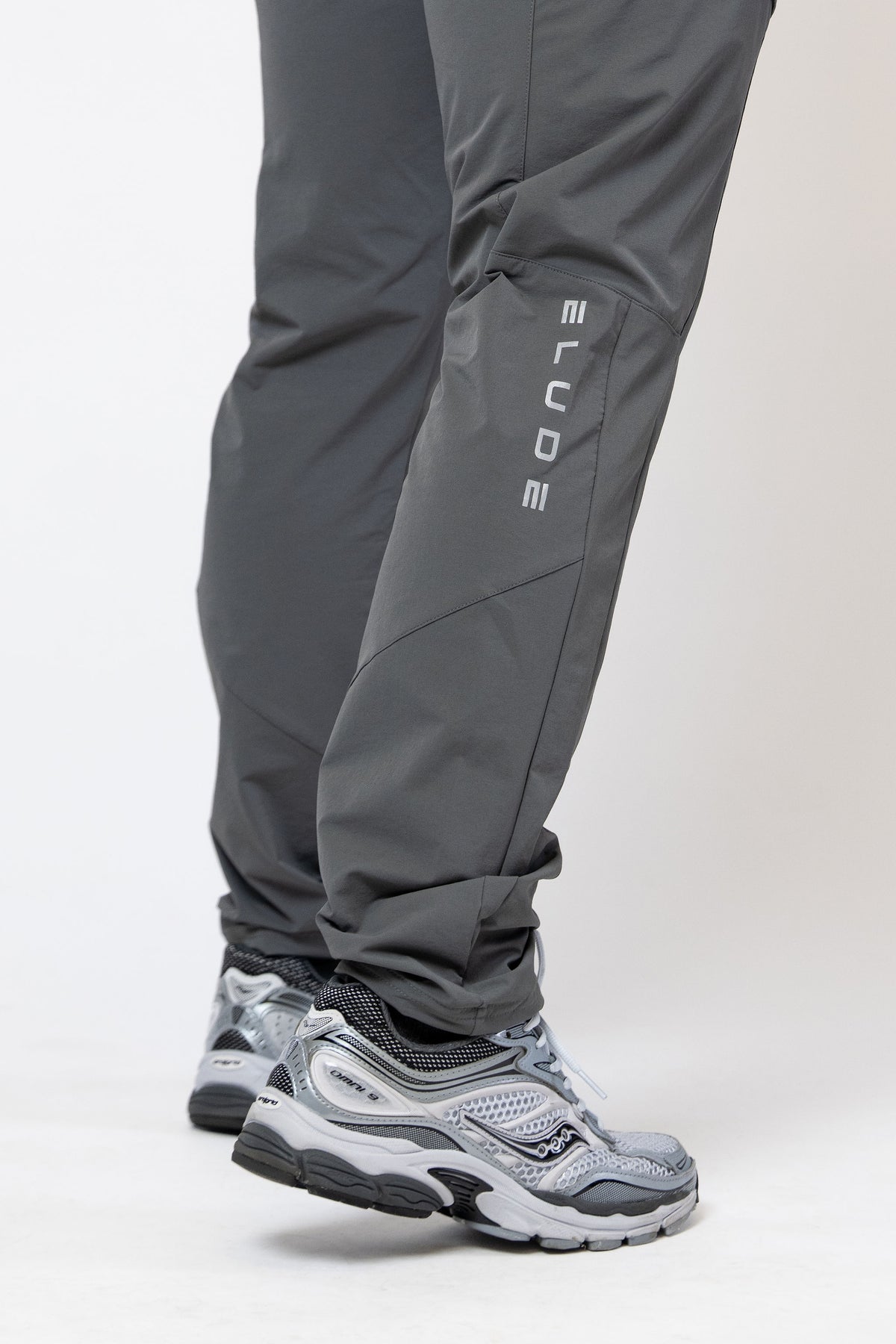 TRAIL FLEECE TRACKSUIT - DARK GREY/GREY