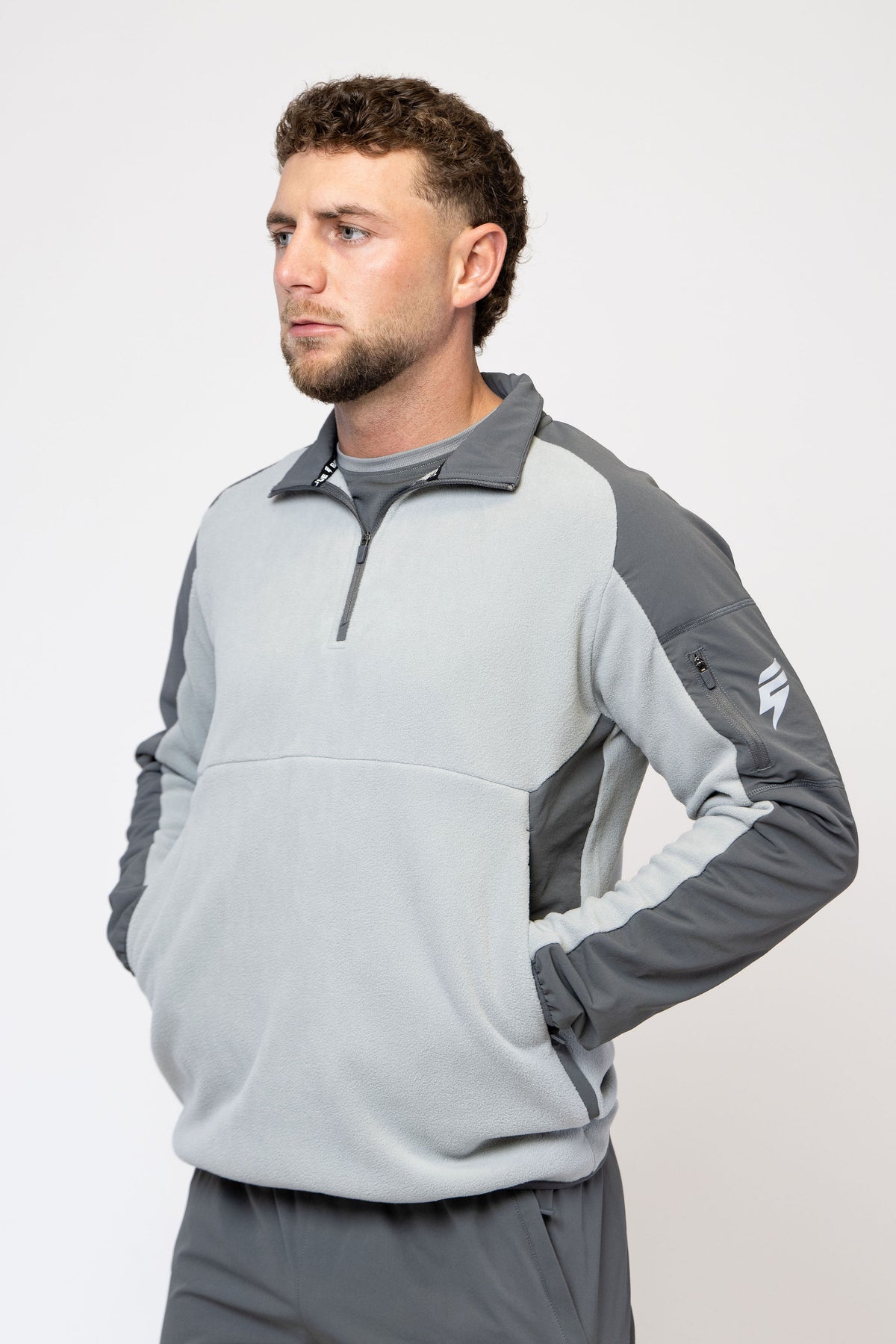 TRAIL FLEECE 1/4 ZIP - DARK GREY/GREY