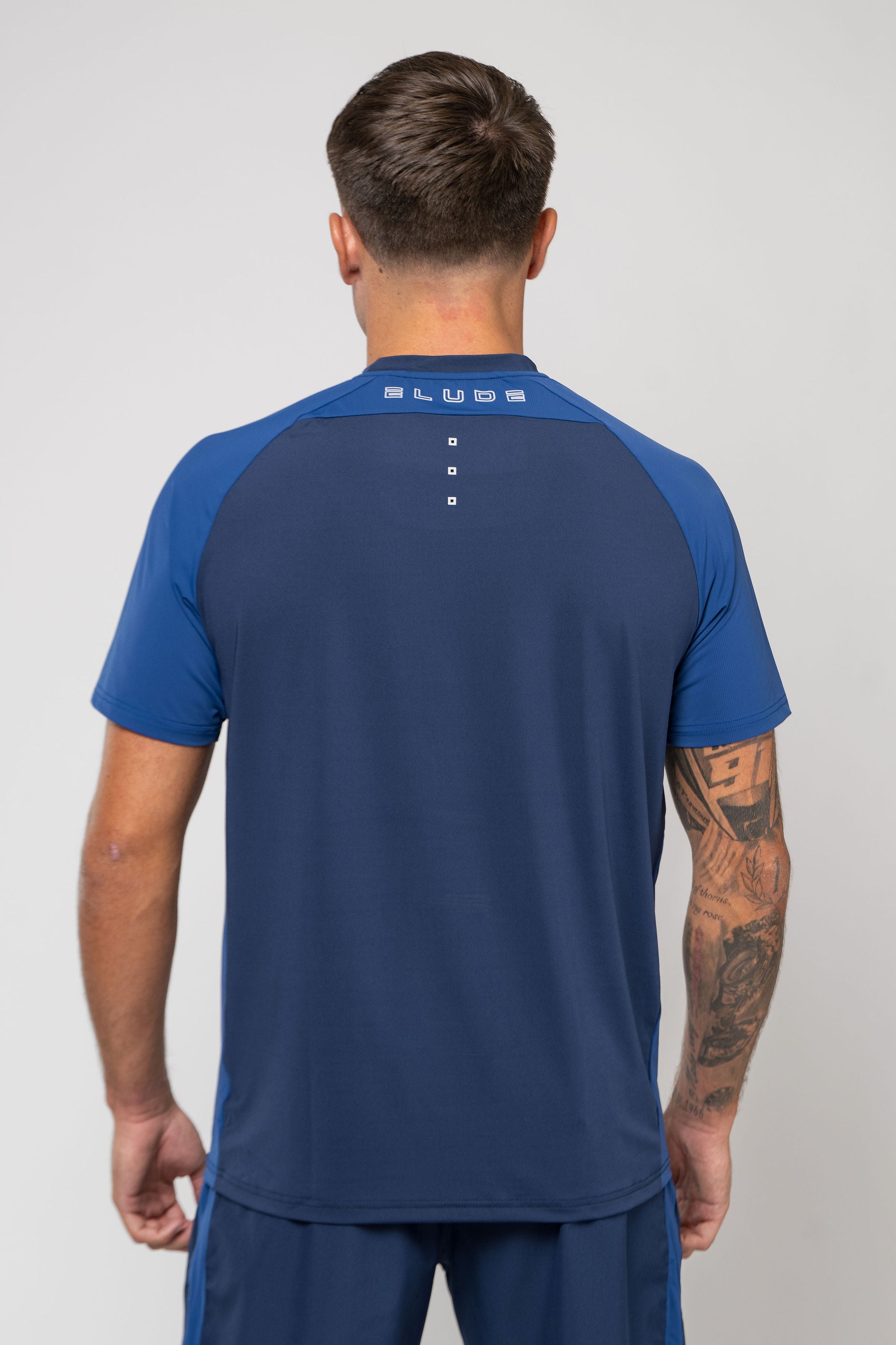 BREATHE SHORT SET - NAVY/BLUE