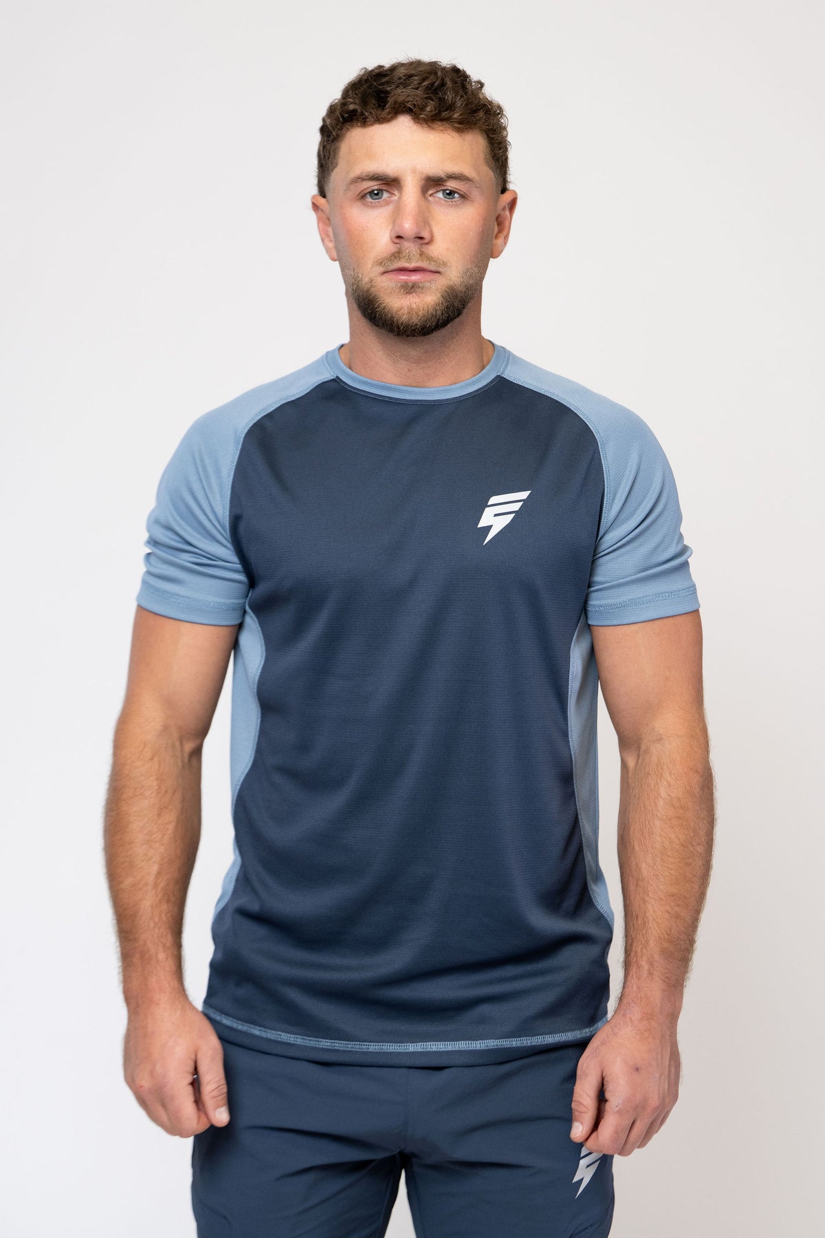 TRAIL TEE - MIDNIGHT BLUE/STEEL