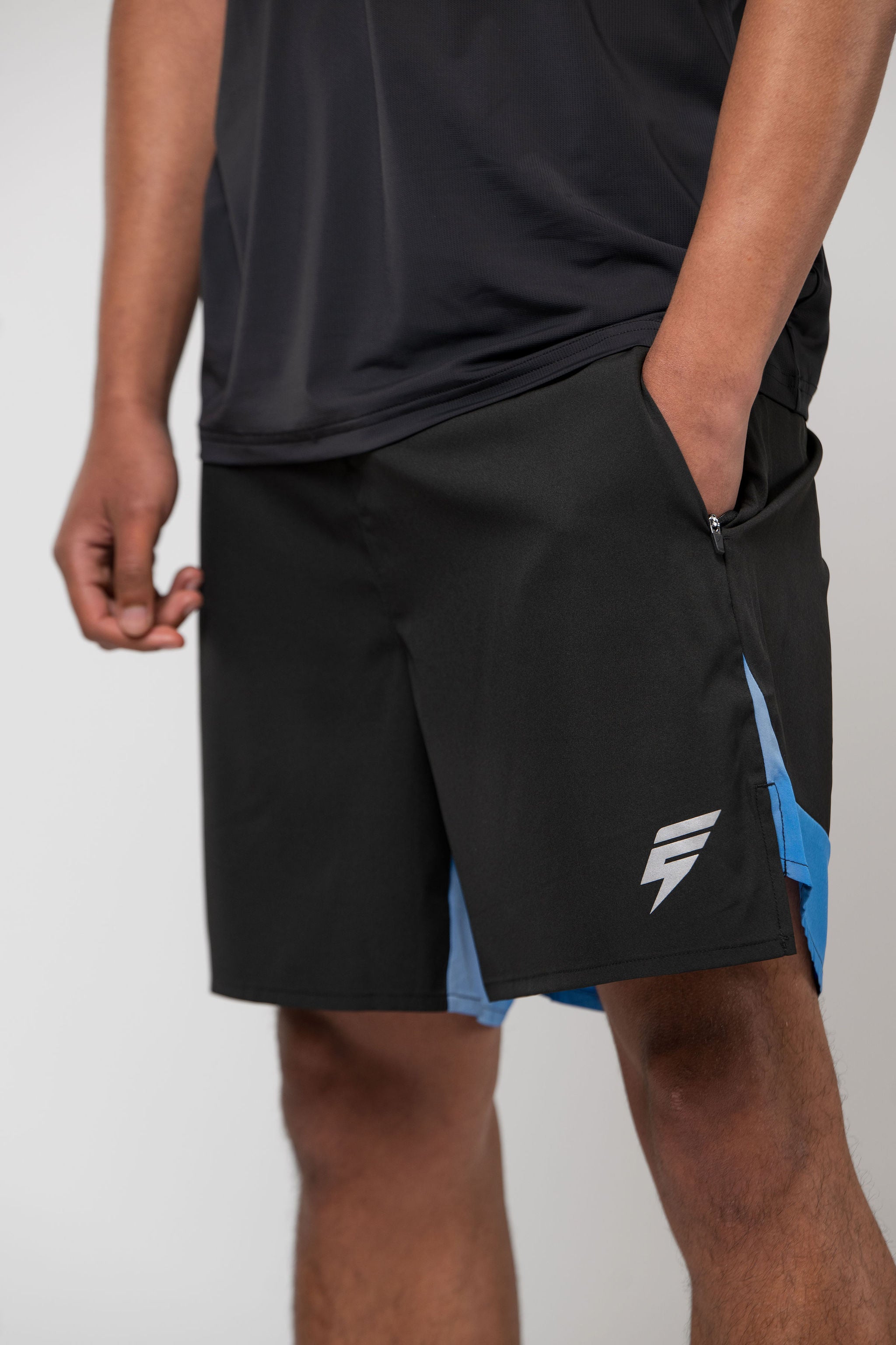 TRACK SHORT - BLACK/NAUTICAL BLUE