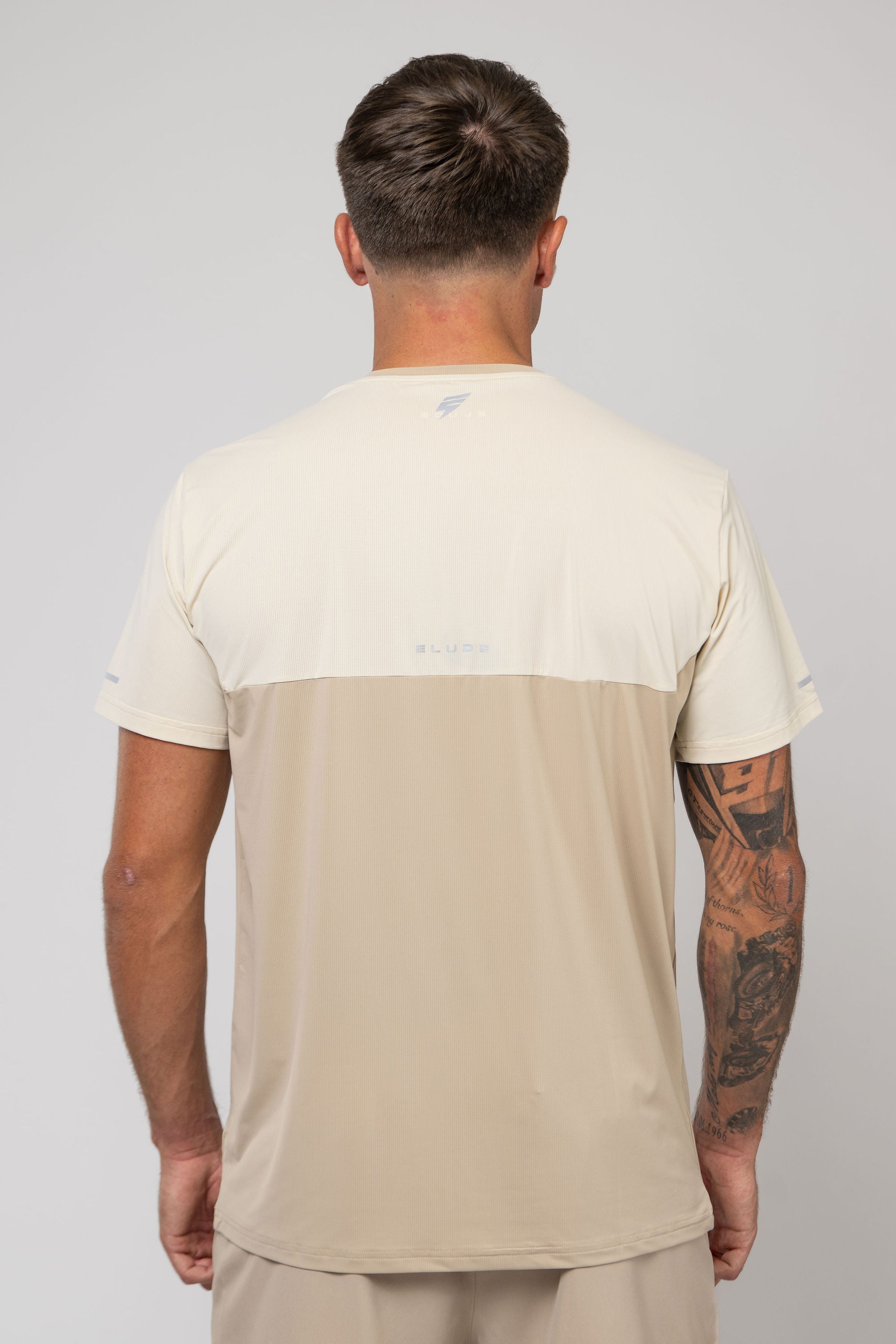 TRACK TEE - BEIGE