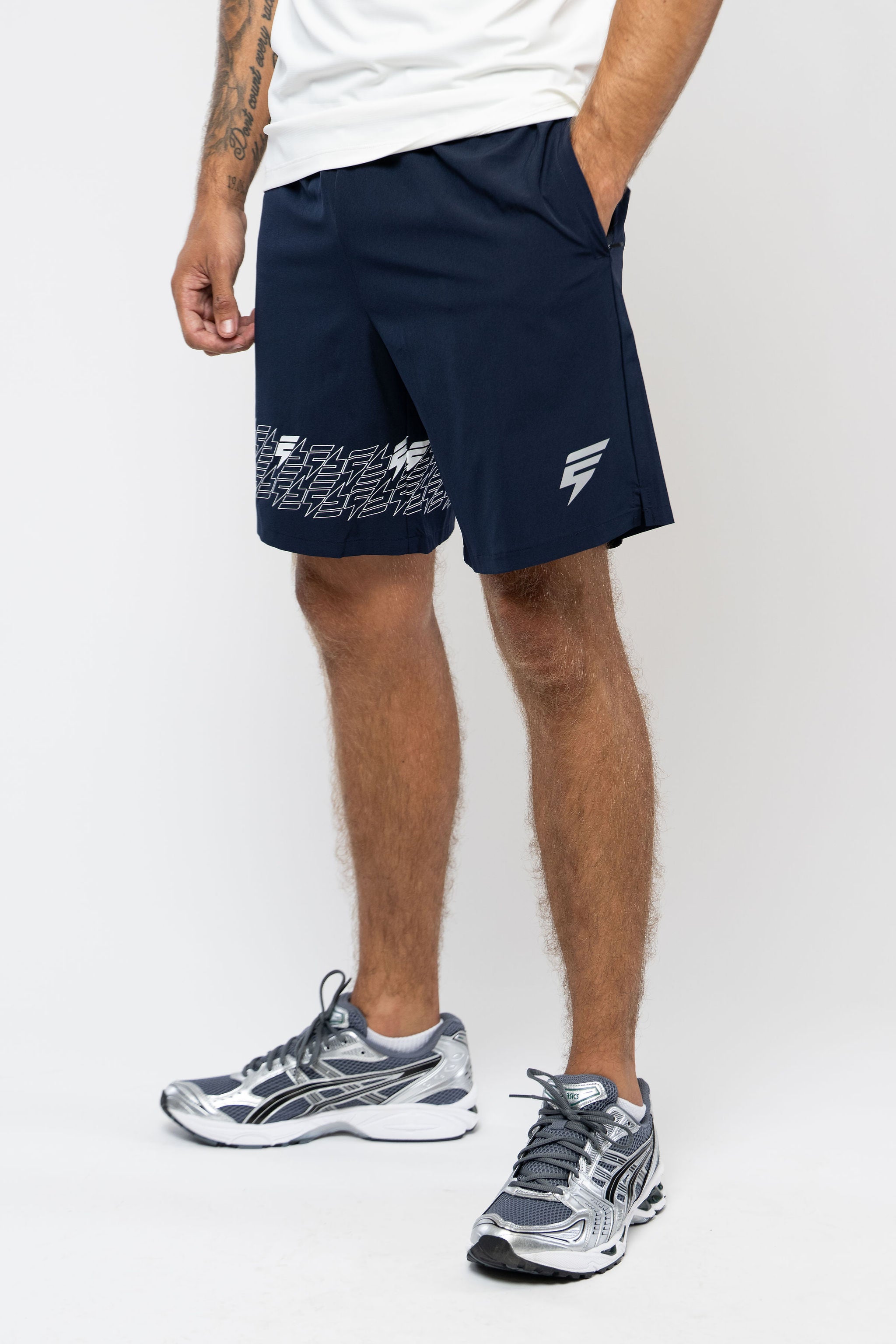 ICON SHORTS - NAVY/WHITE
