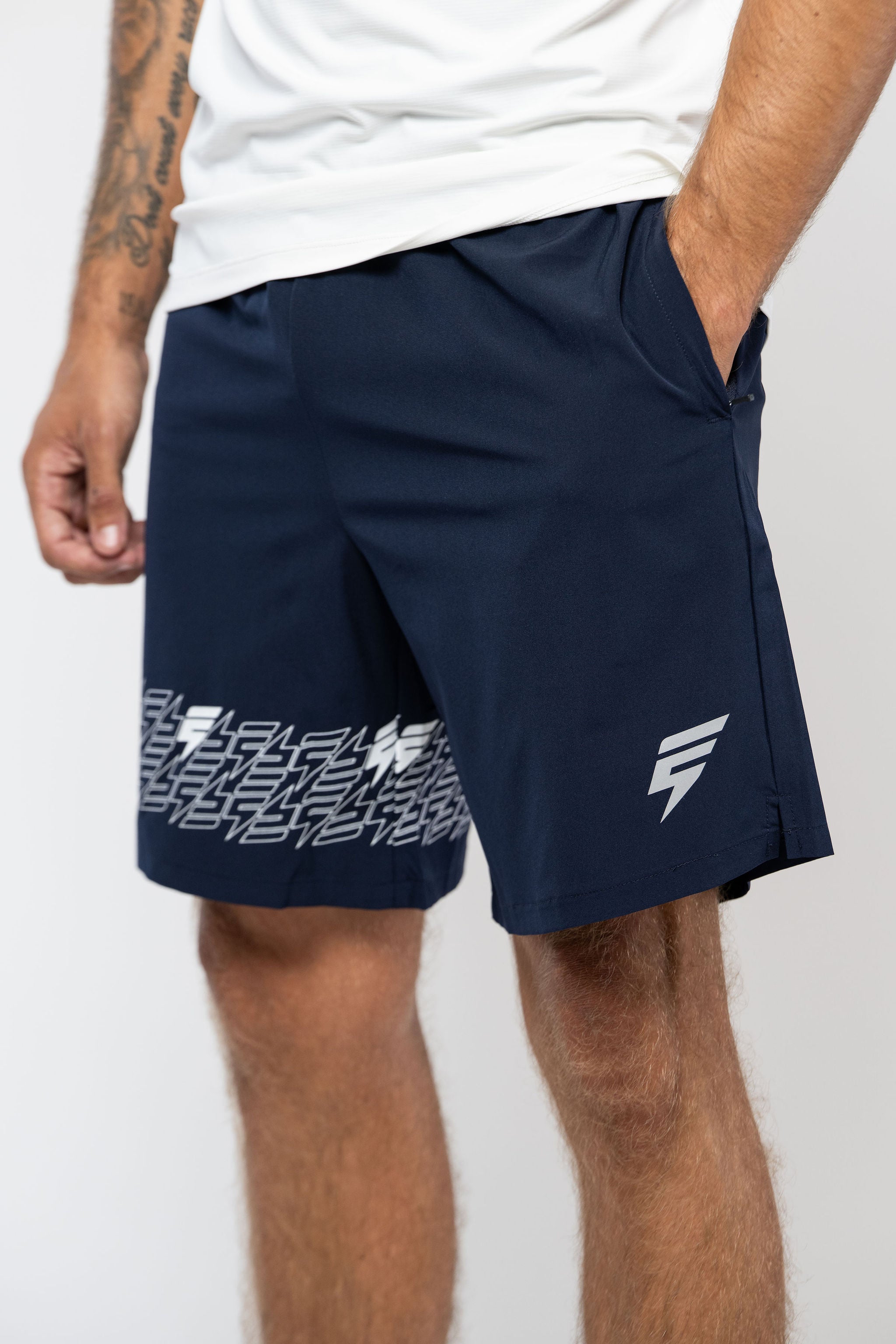 ICON SHORTS - NAVY/WHITE