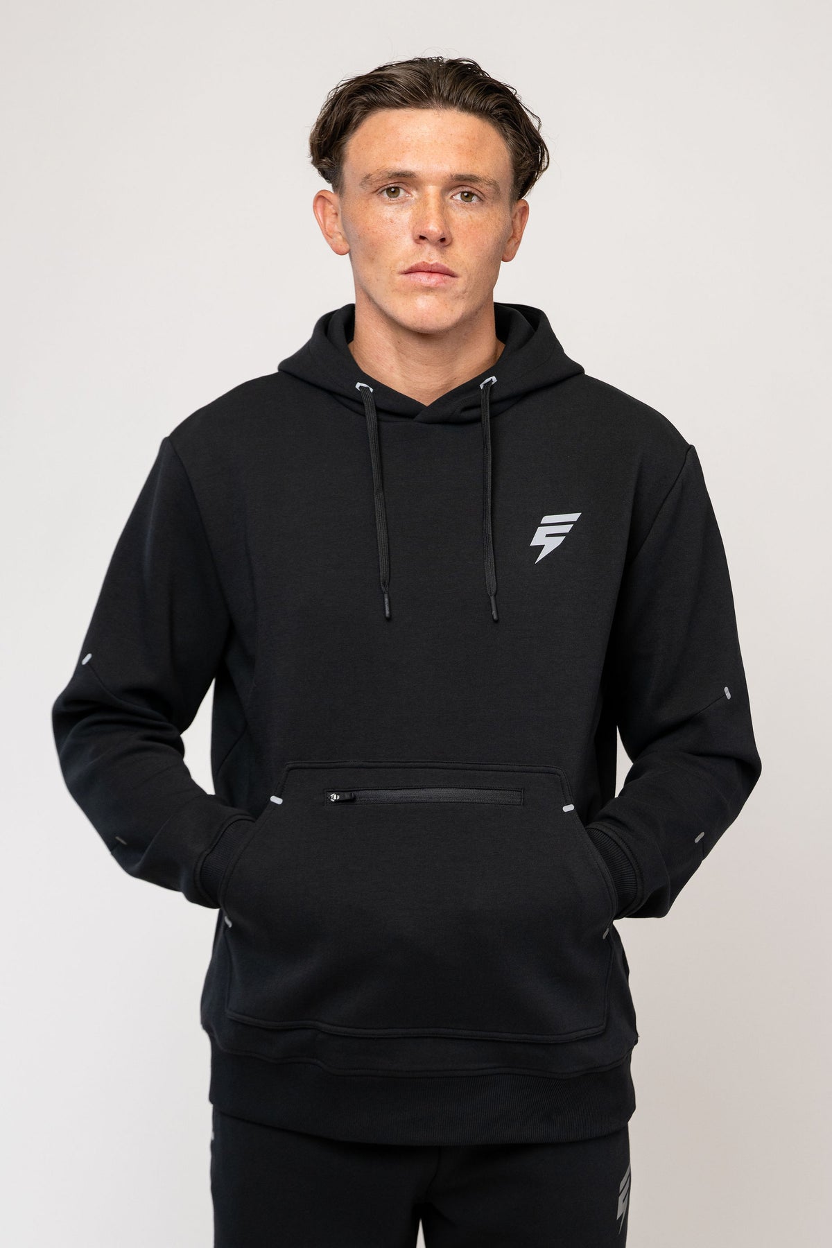 HYPER FLEECE HOODIE - BLACK