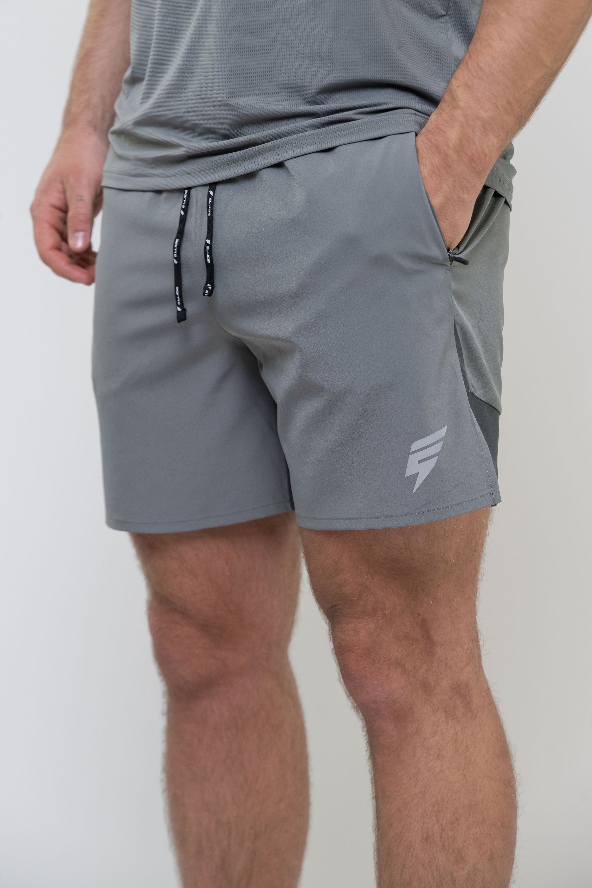 TRACK SHORT - LIGHT GREY/GREY