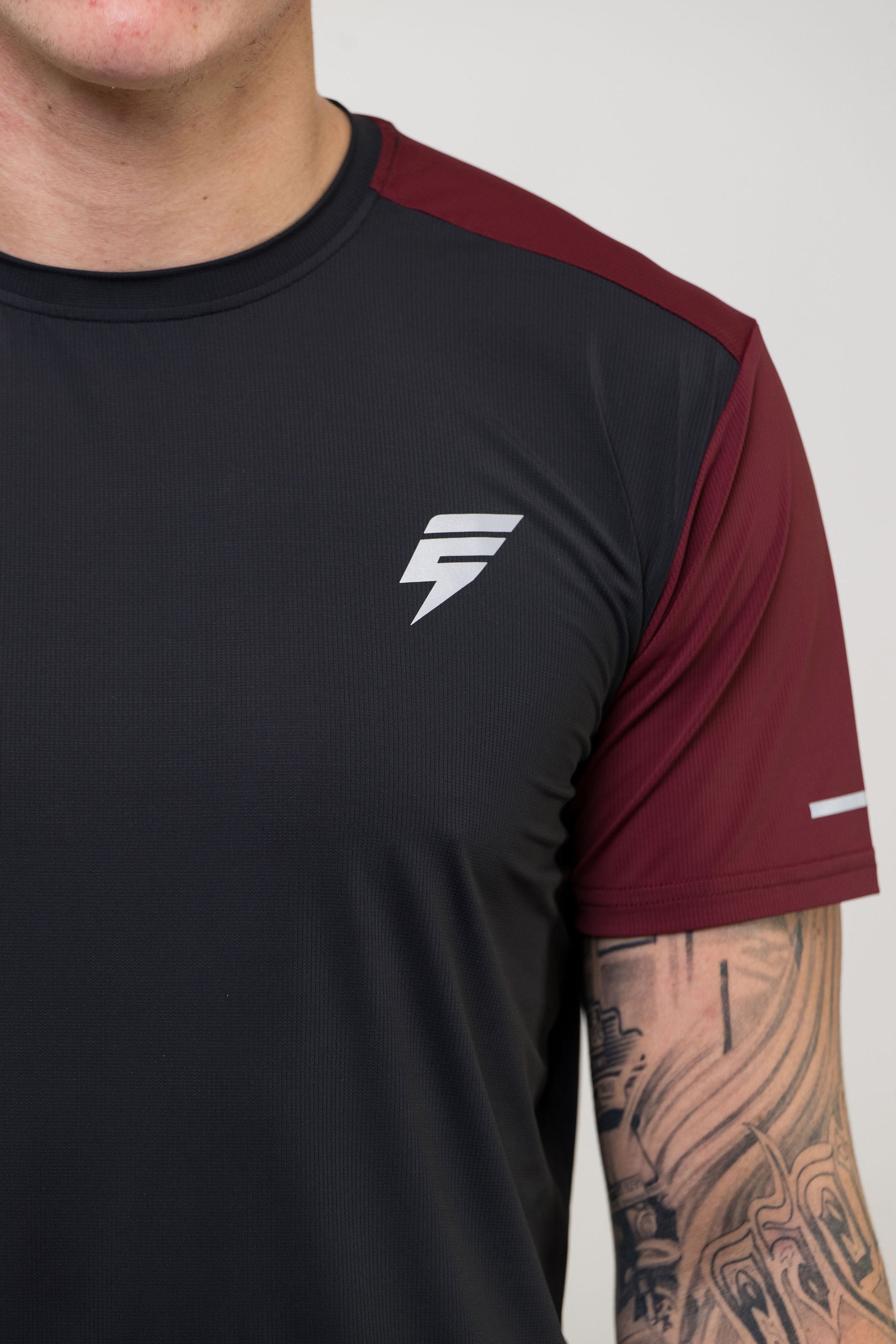 TRACK SHORT SET - BLACK/MAROON