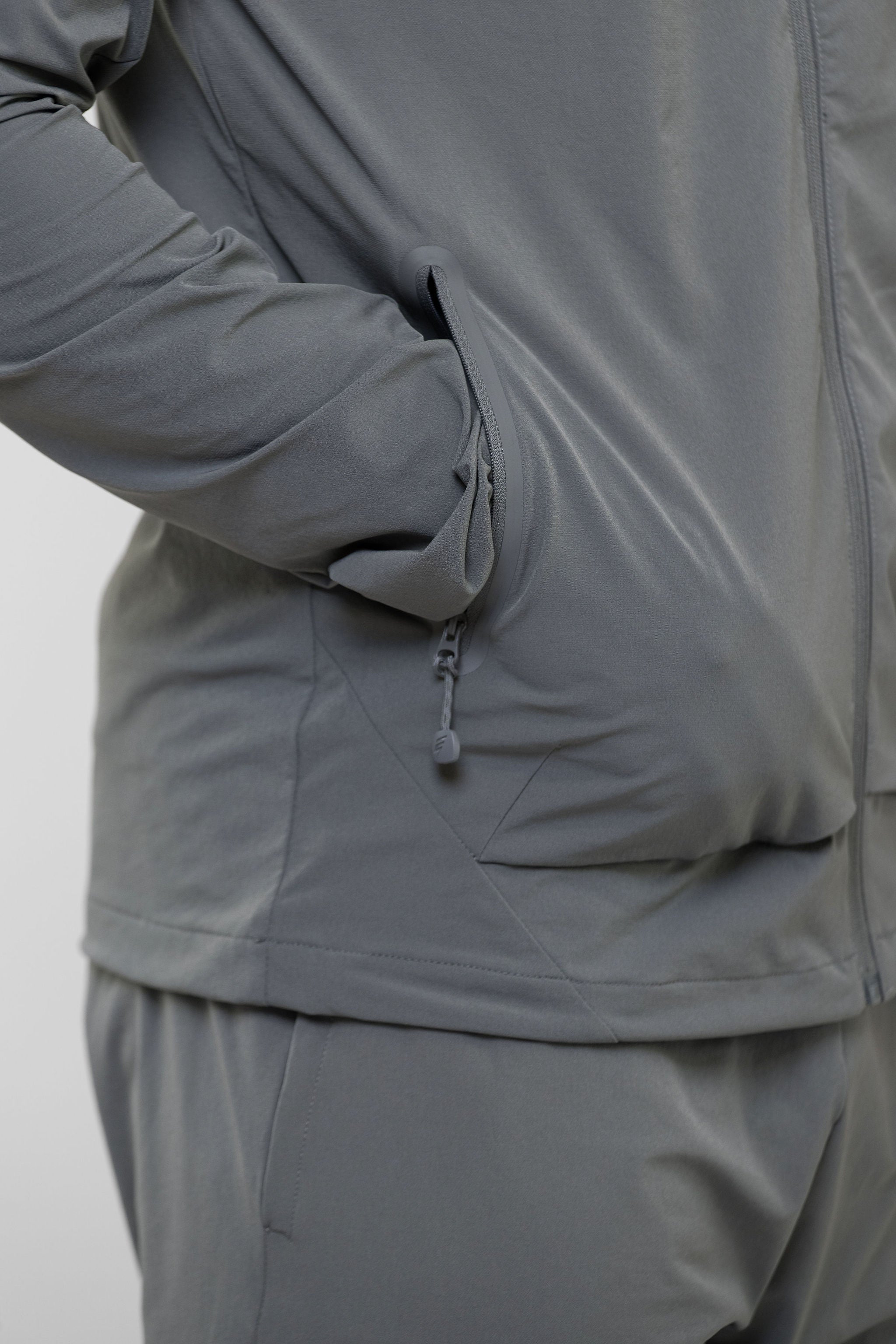 GHOST JACKET - GREY
