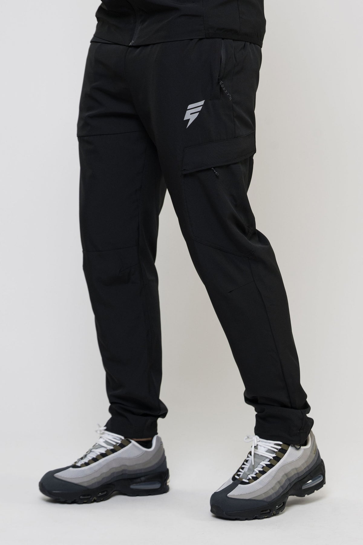 CORE CARGO PANT - BLACK
