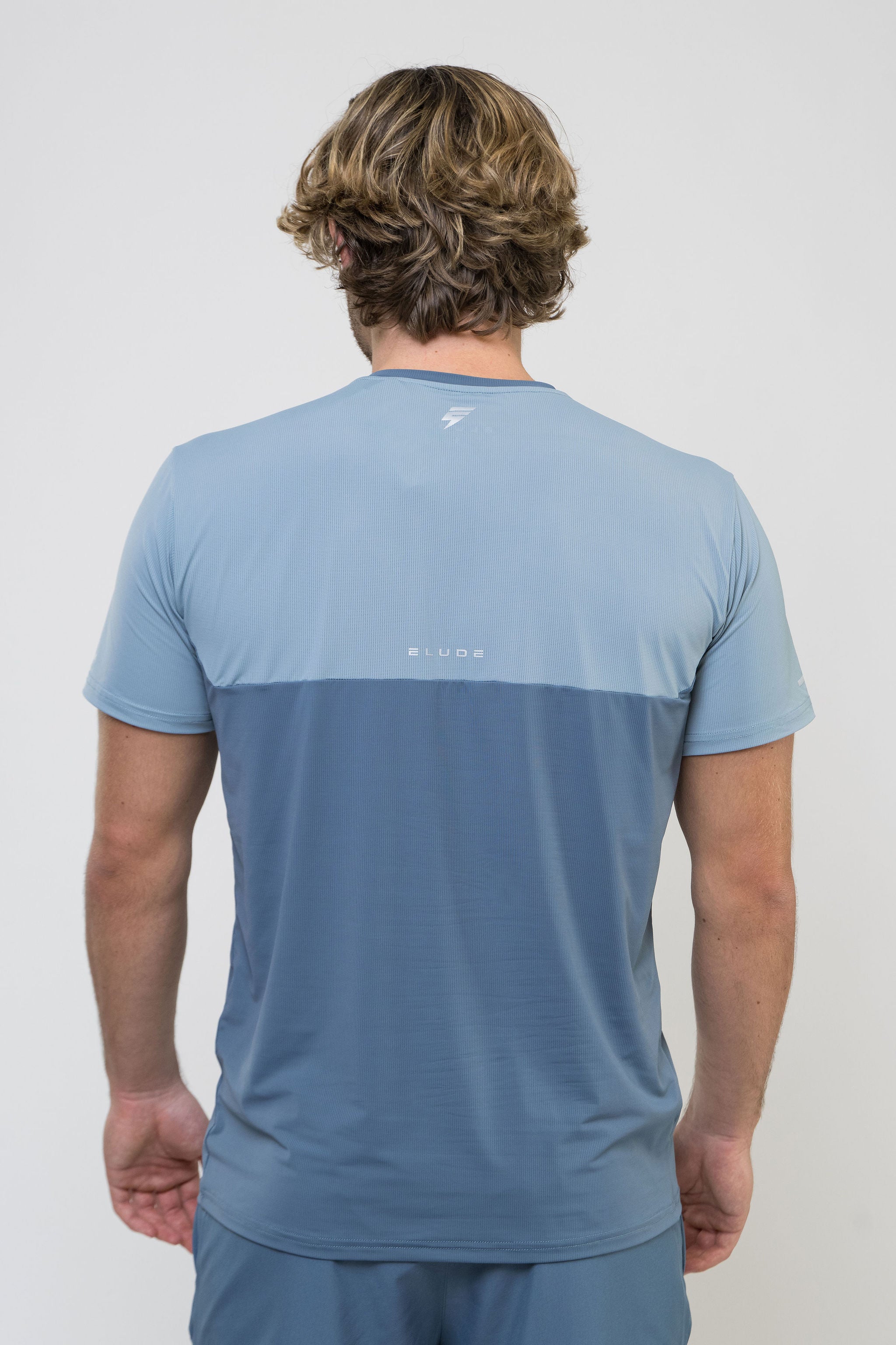 TRACK TEE - PALE NAVY/SKY BLUE