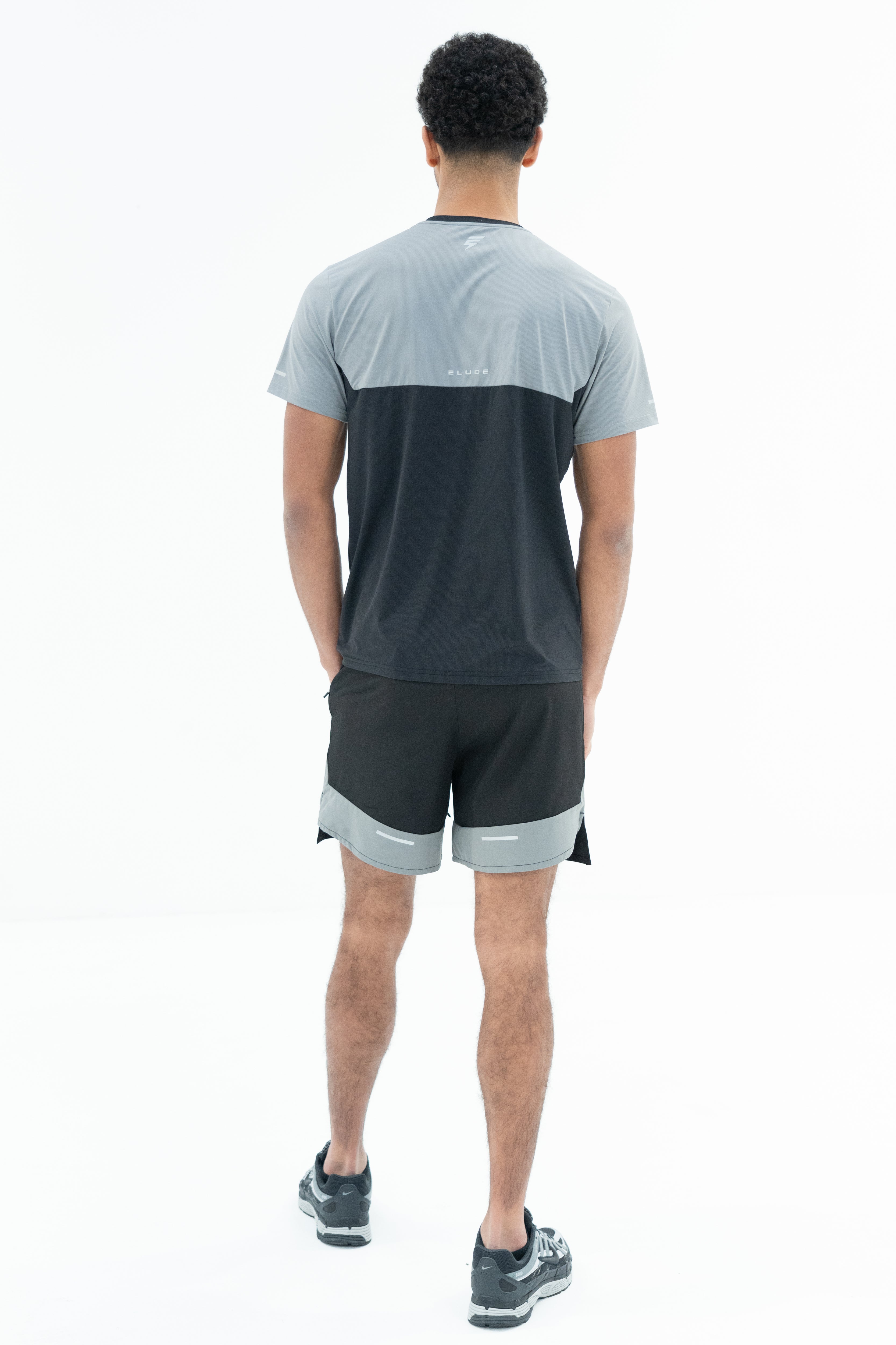 SPLIT SHORTS - BLACK/LIGHT GREY