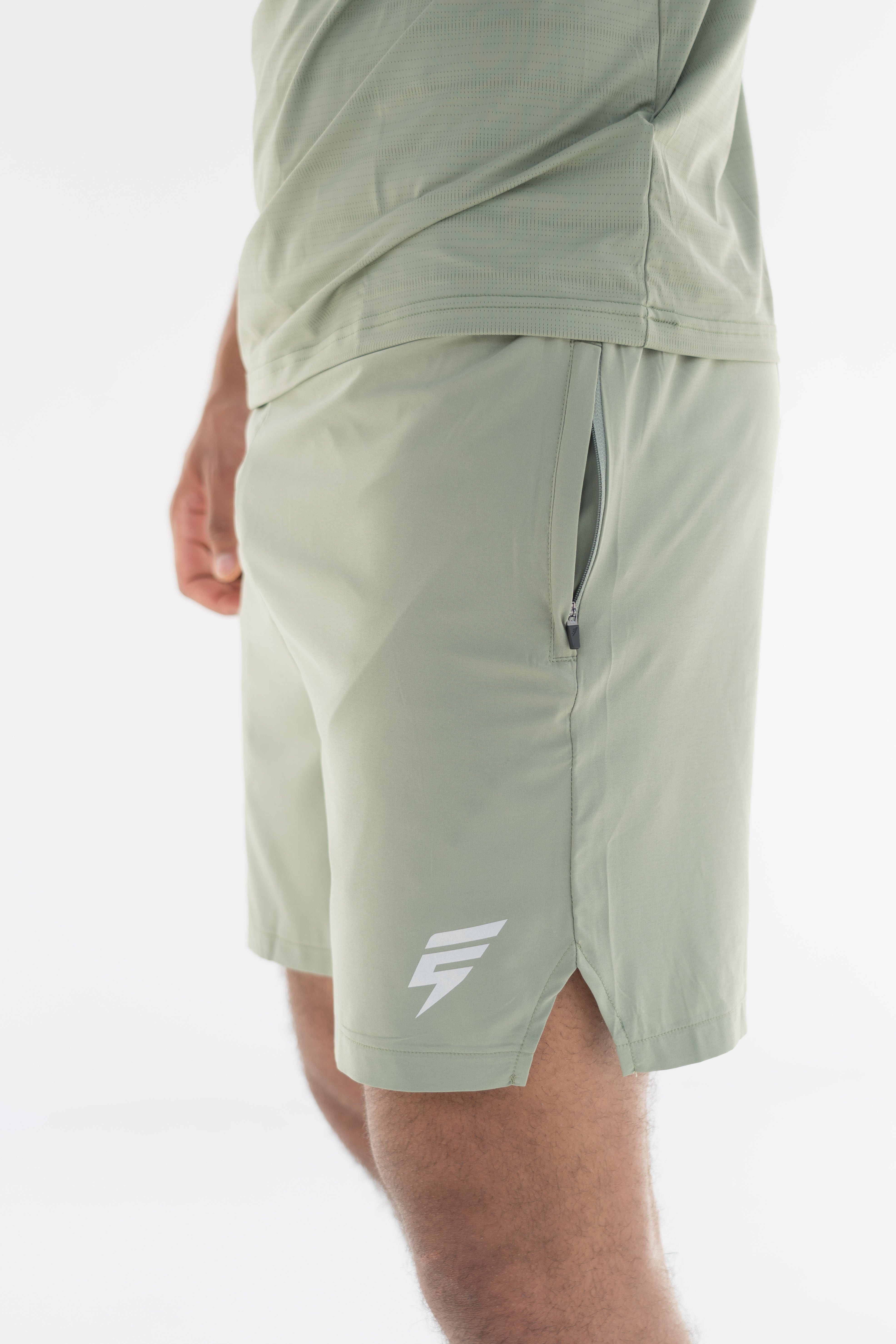 VENT SHORTS - OLIVE
