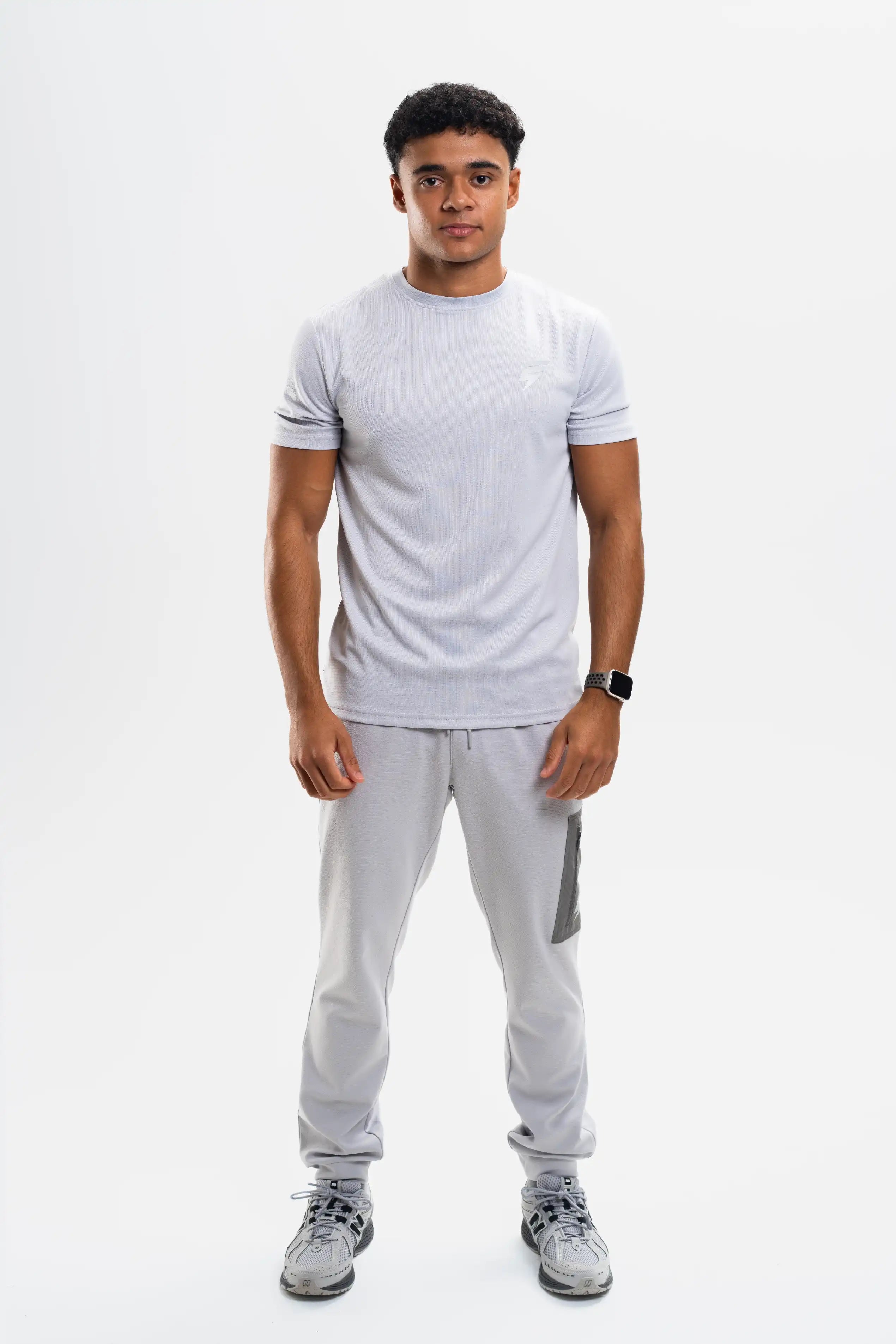 TECH TEE - LIGHT GREY/GREY