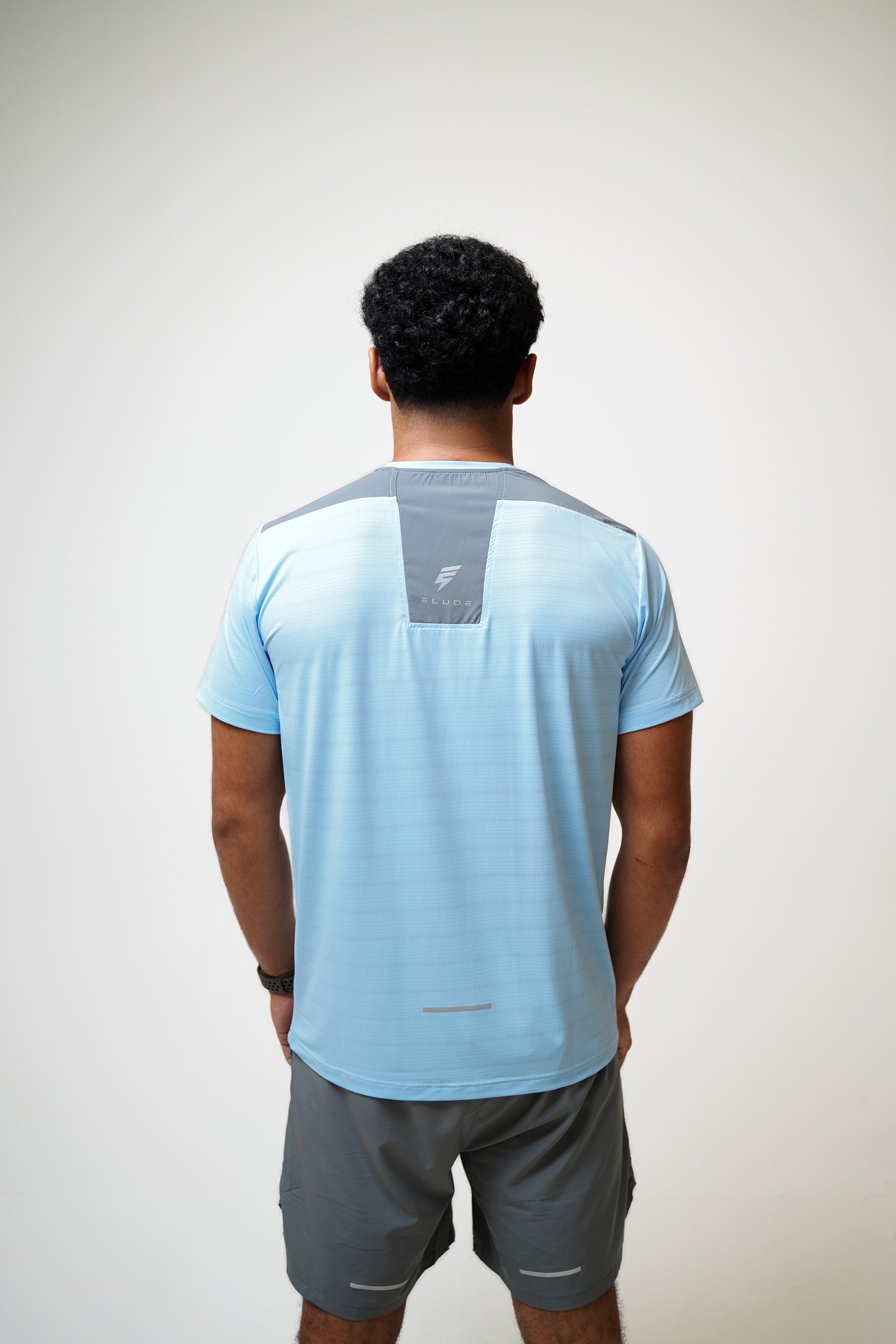 VENT TEE - BABY BLUE/GREY