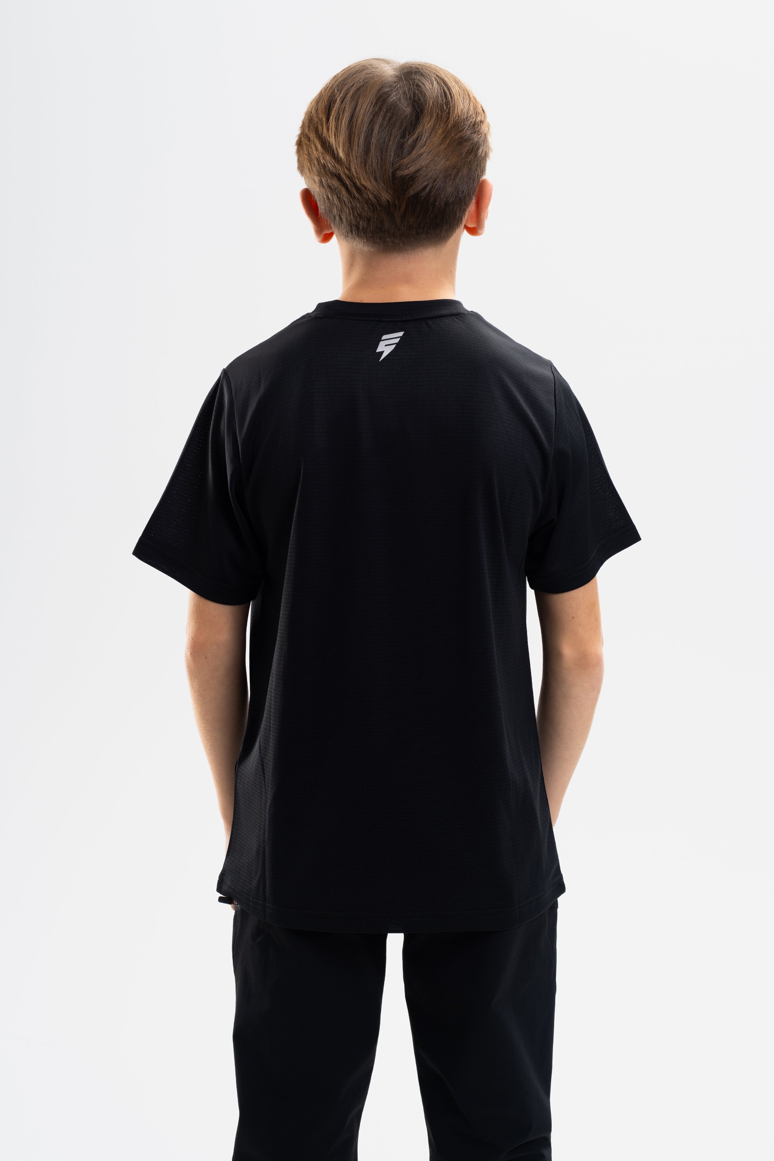 JUNIOR APEX TEE - BLACK