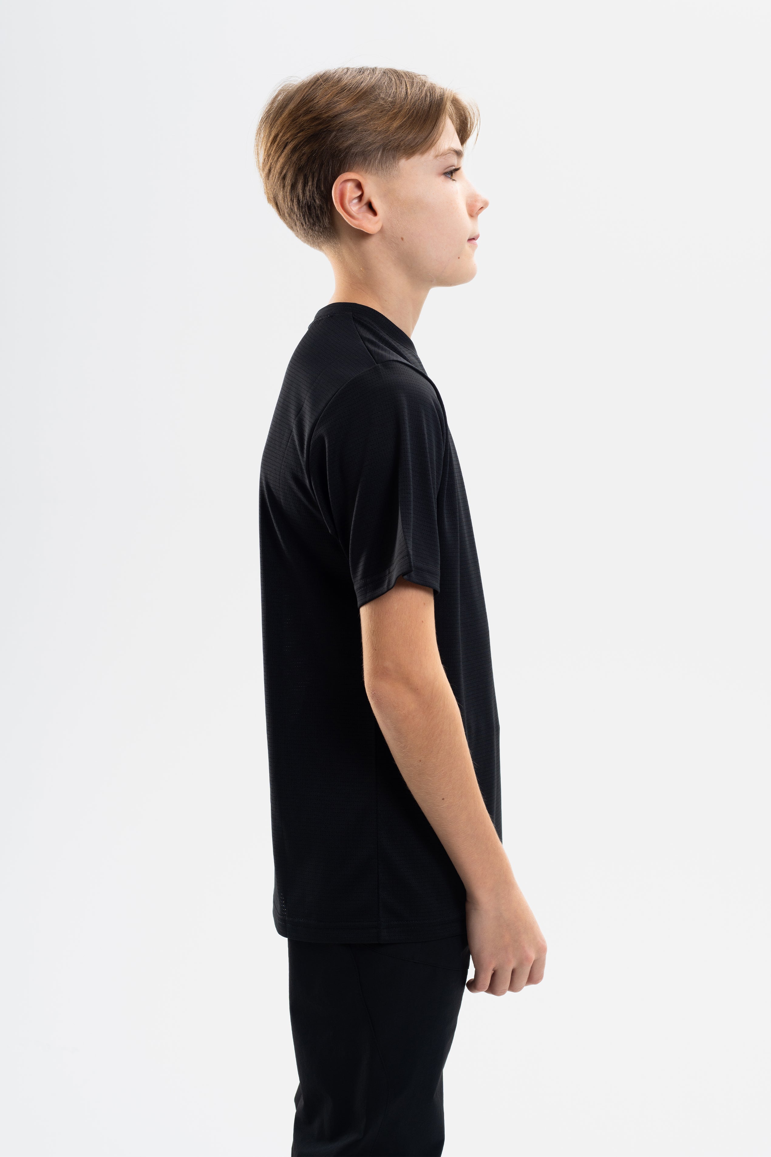 JUNIOR APEX TEE - BLACK