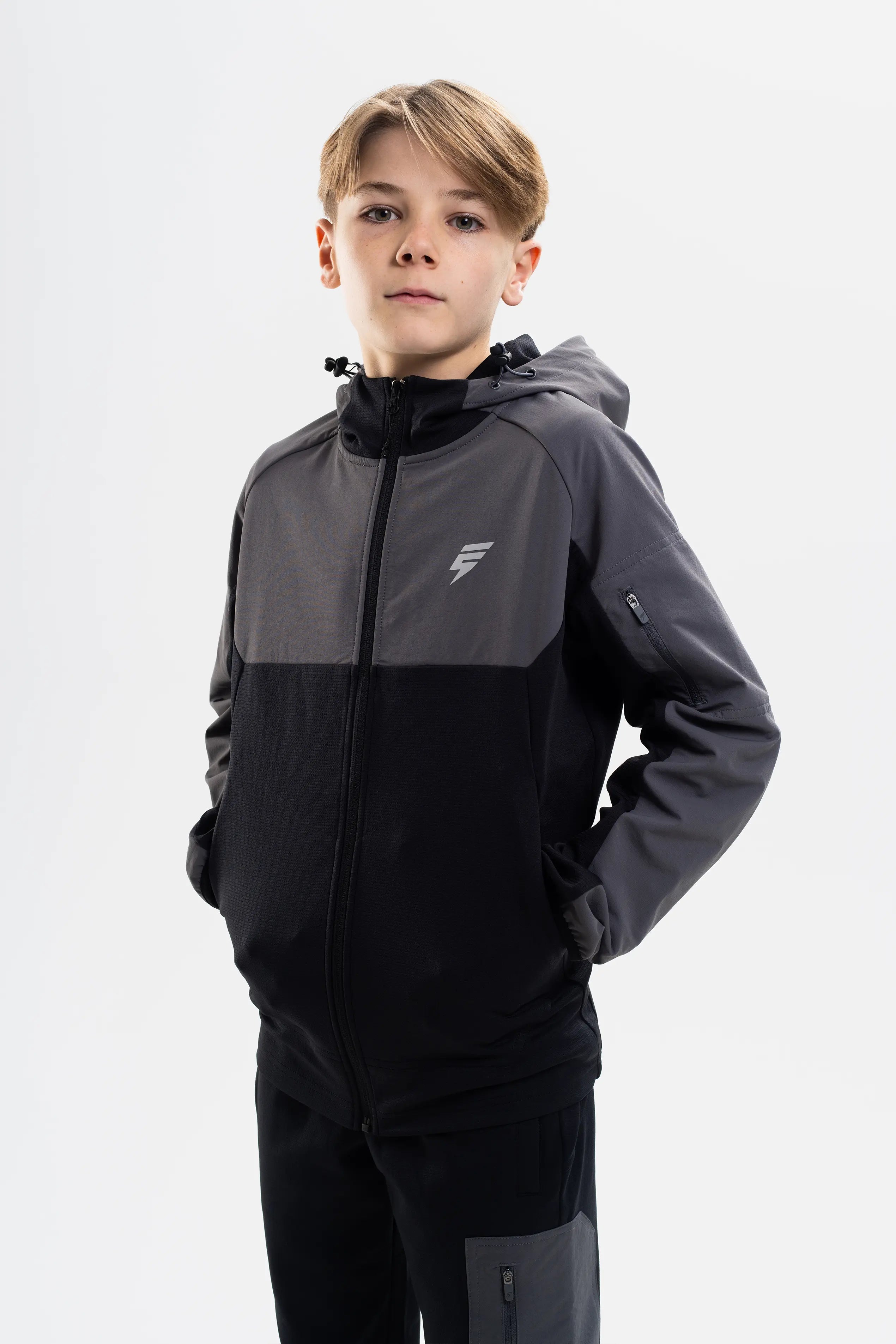 JUNIORS PATCH TRACKSUIT - BLACK/COAL