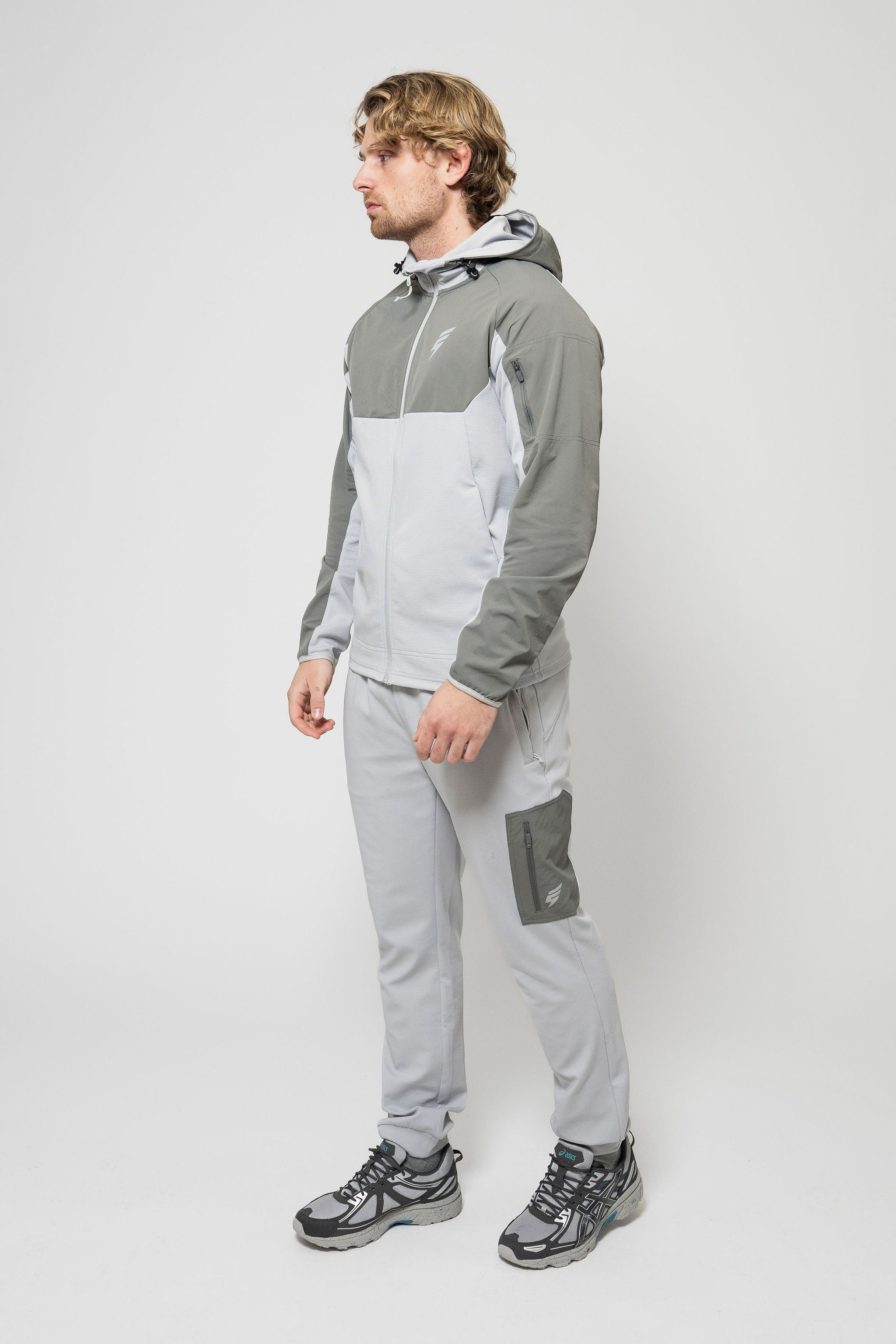 PATCH TRACKSUIT - LIGHT GREY/GREY