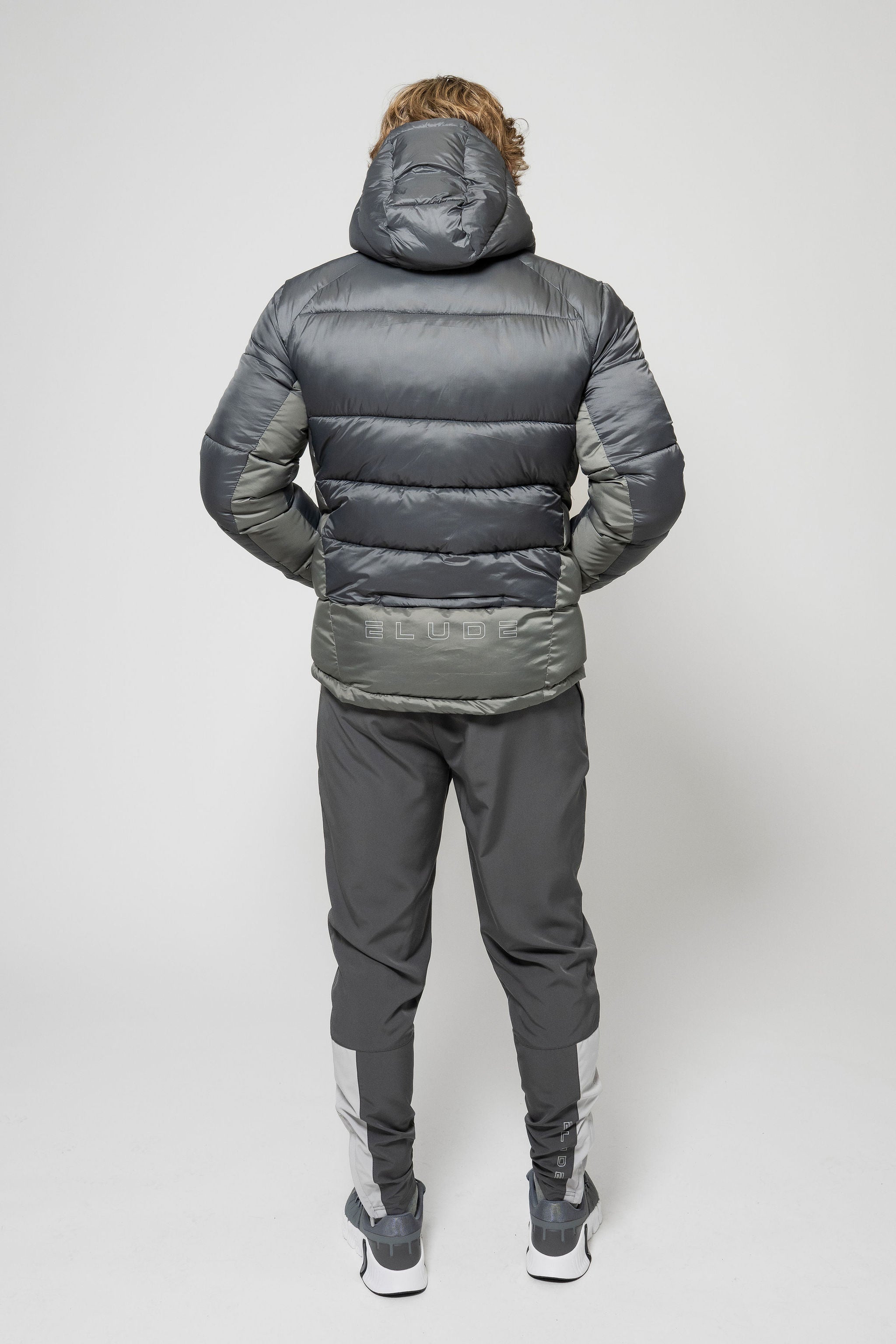 POLAR COAT - COAL/GREY