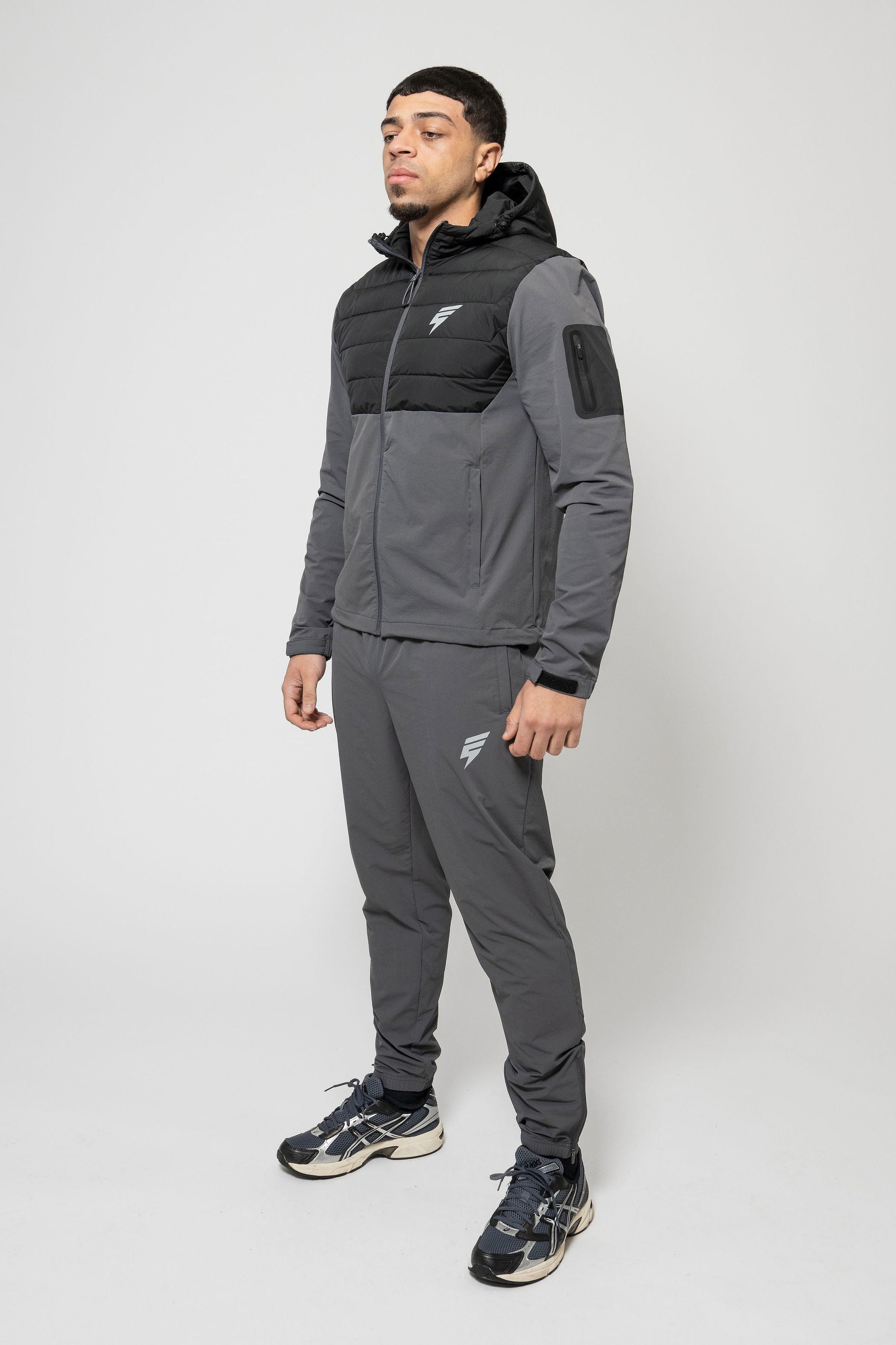 HYBRID TRACKSUIT - COAL/BLACK