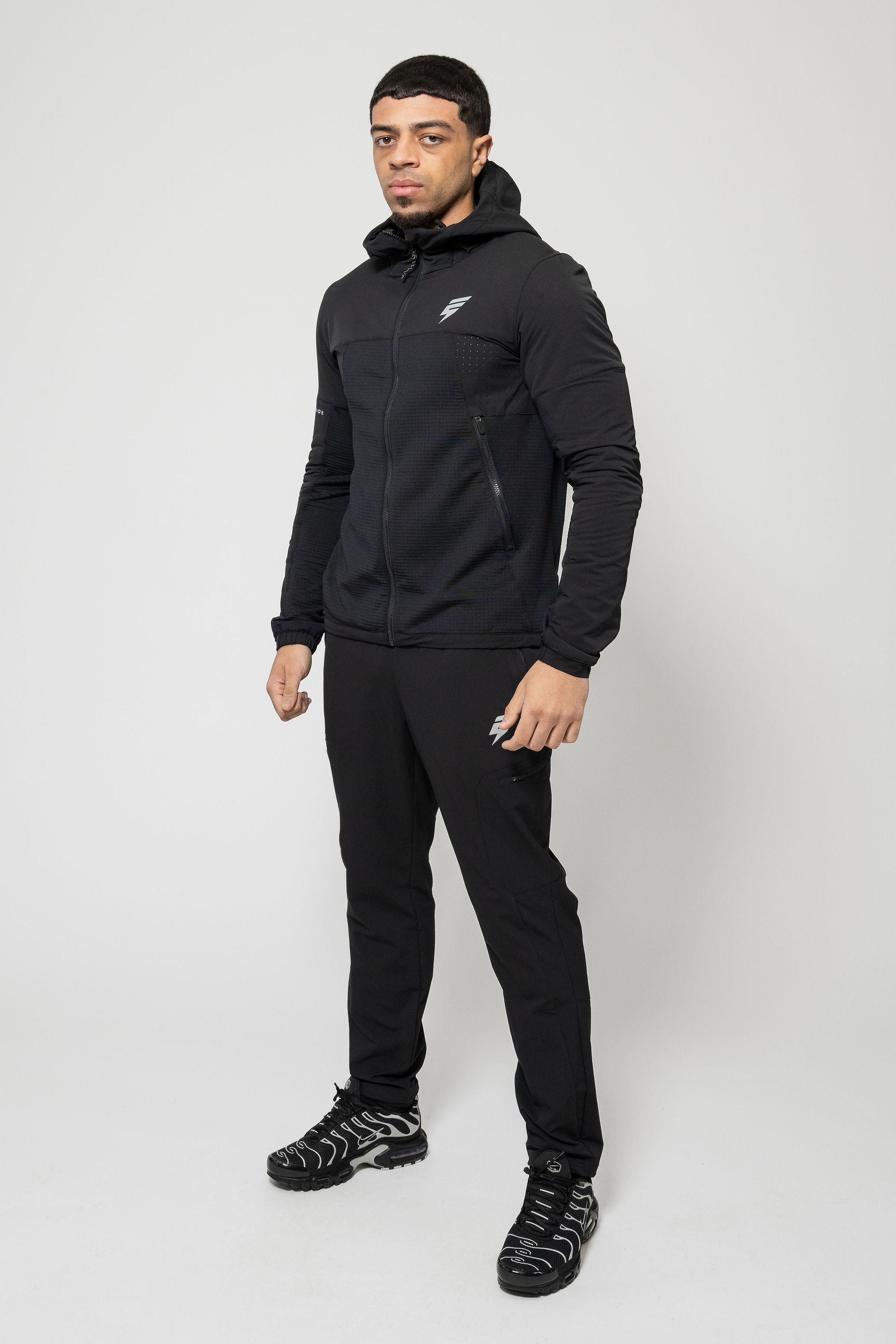 DELTA FLEECE TRACKSUIT - BLACK