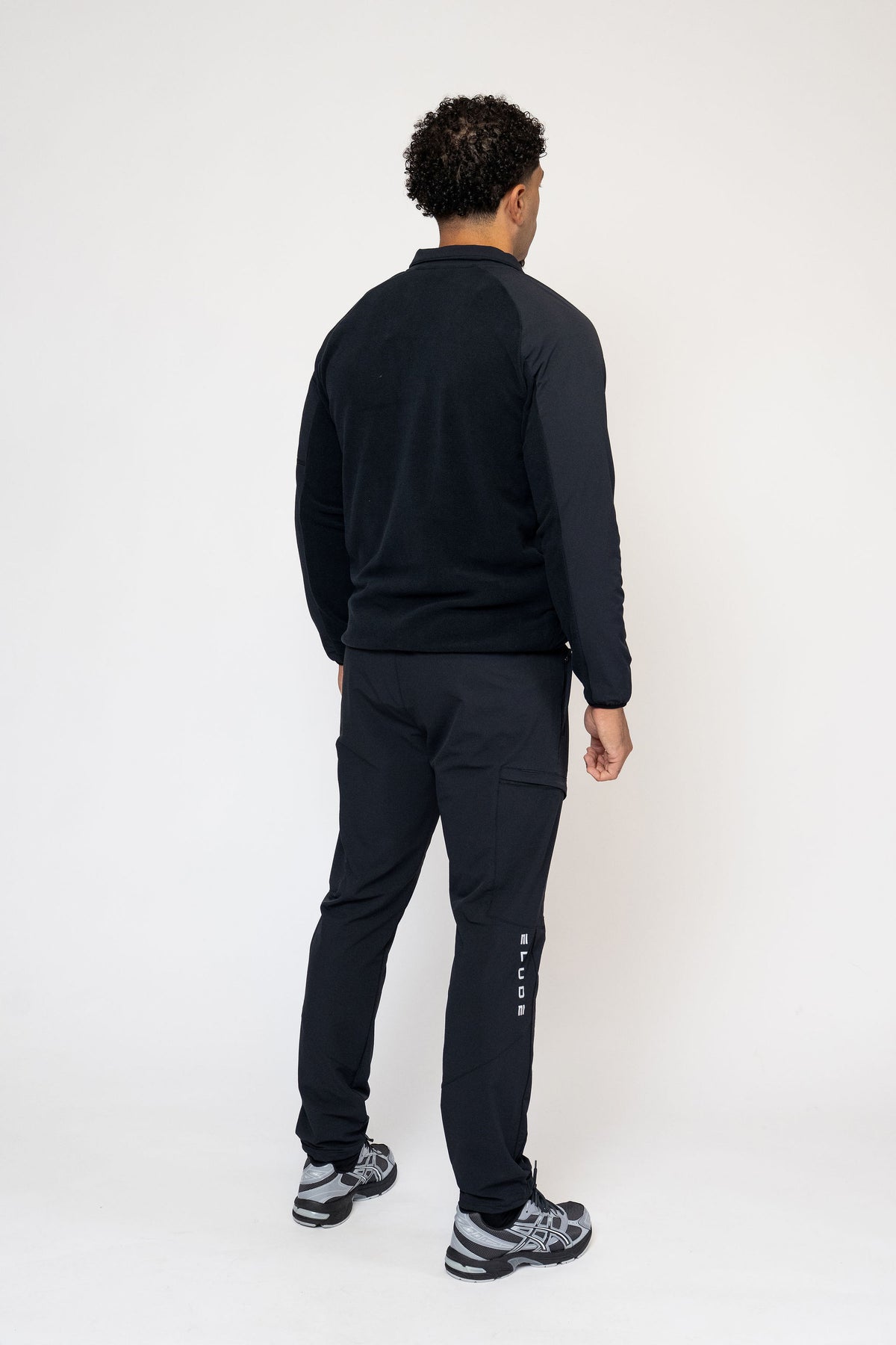 TRAIL FLEECE TRACKSUIT - BLACK