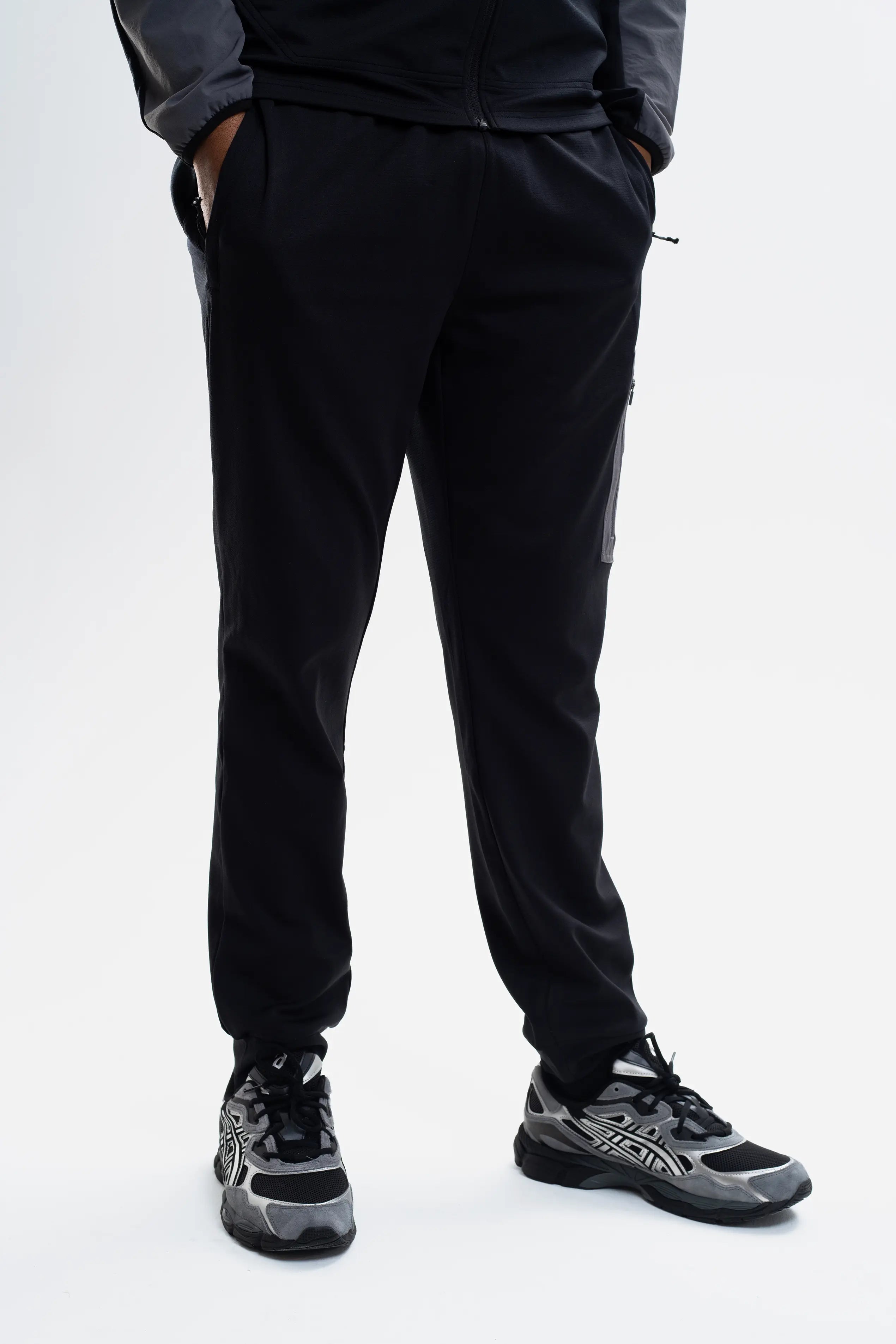 PATCH TRACKSUIT - BLACK/COAL