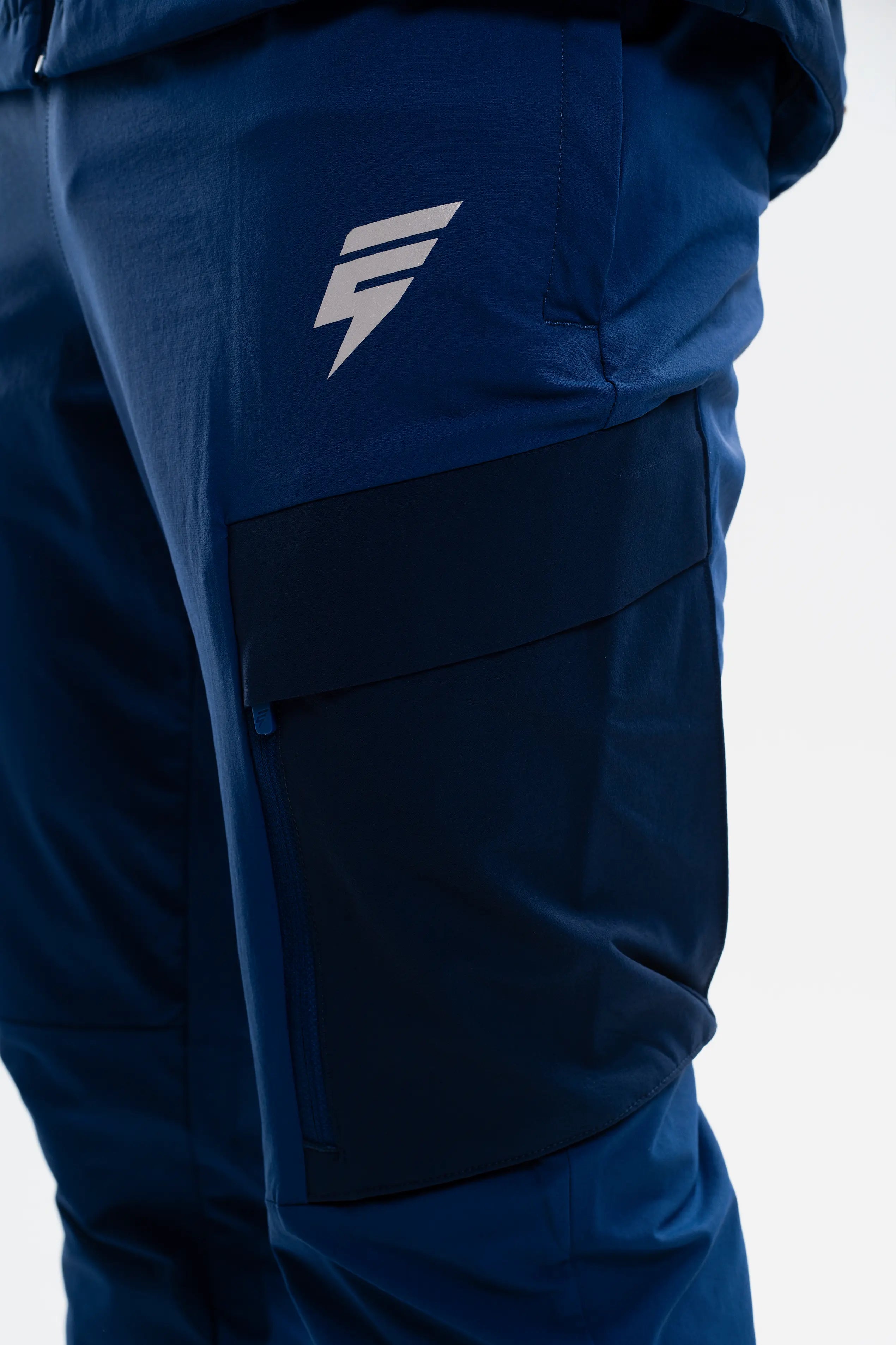 PEAK TRACKSUIT - BLUE/NAVY