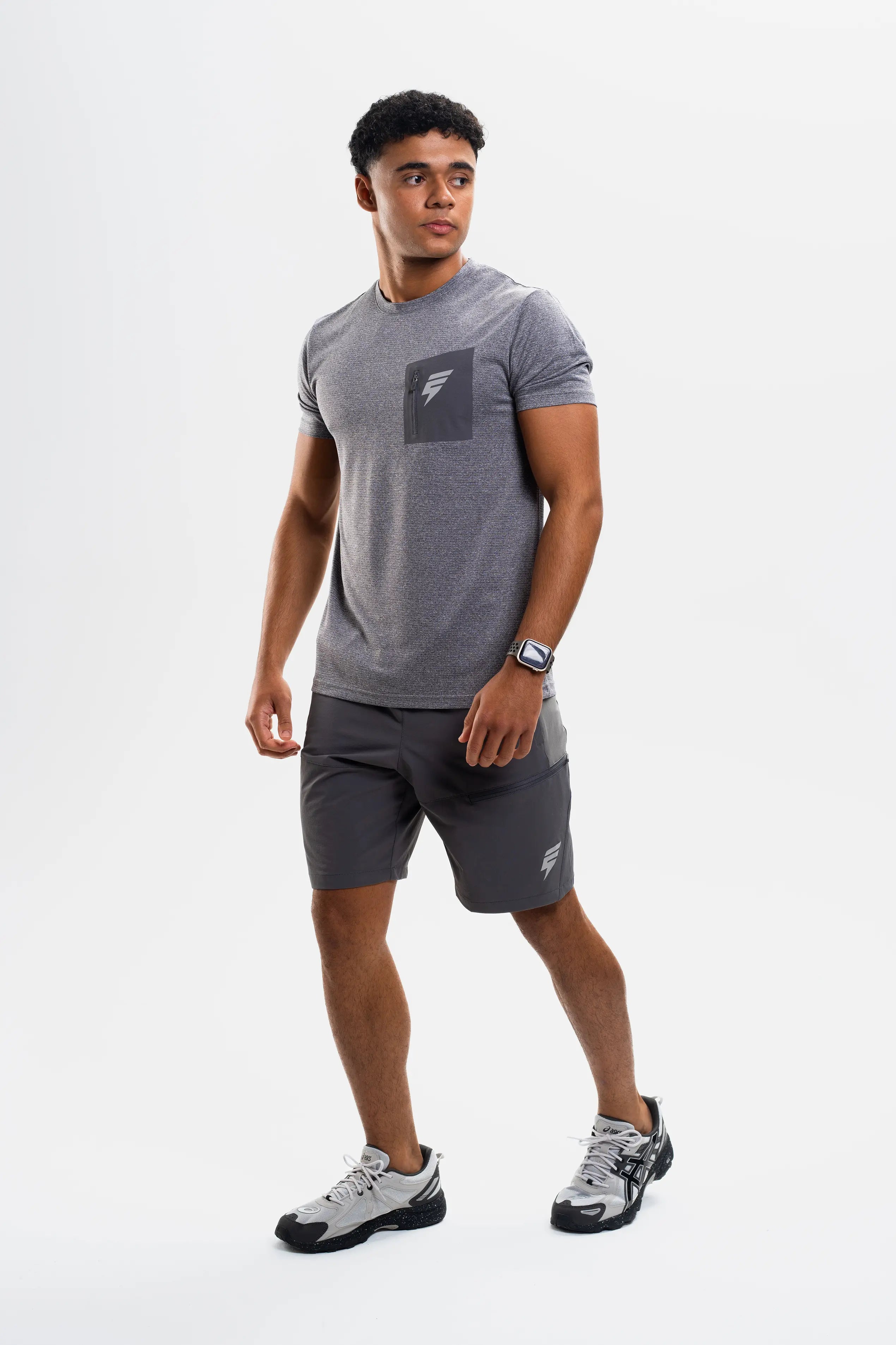 APEX SHORTS - COAL/GREY
