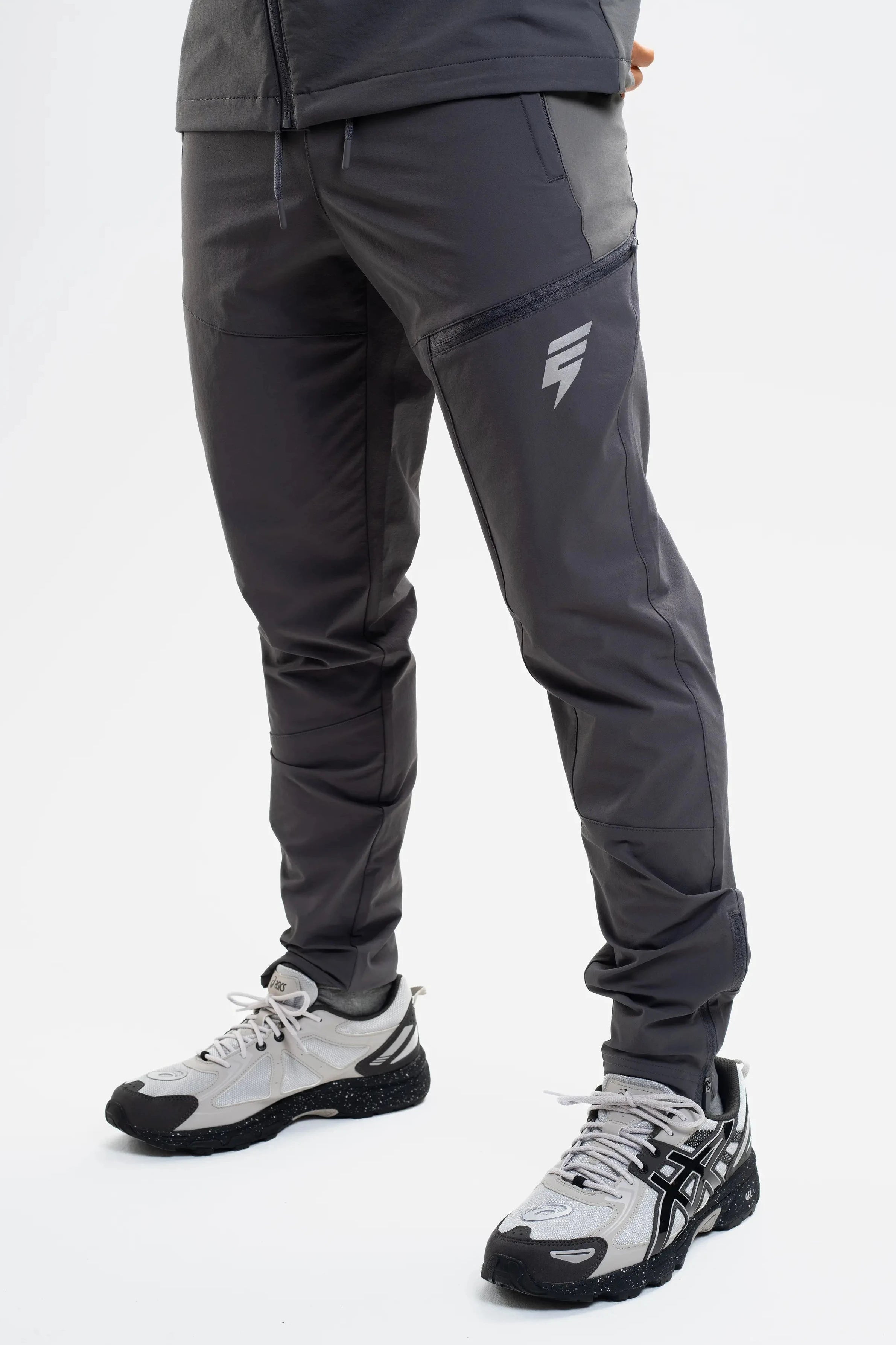APEX PANT - COAL/GREY
